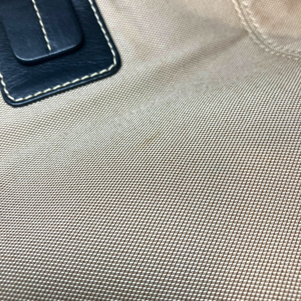 Tod's Beige Nylon Leather Tote Bag (Pre-Owned)