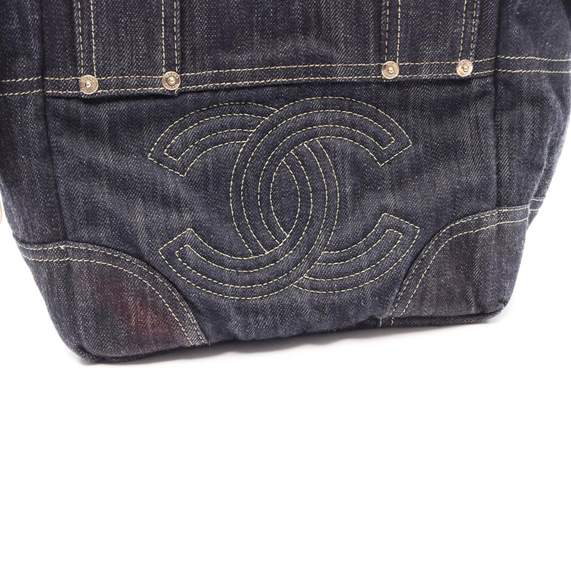 Chanel Navy Denim Leather Handbag (Pre-Owned)