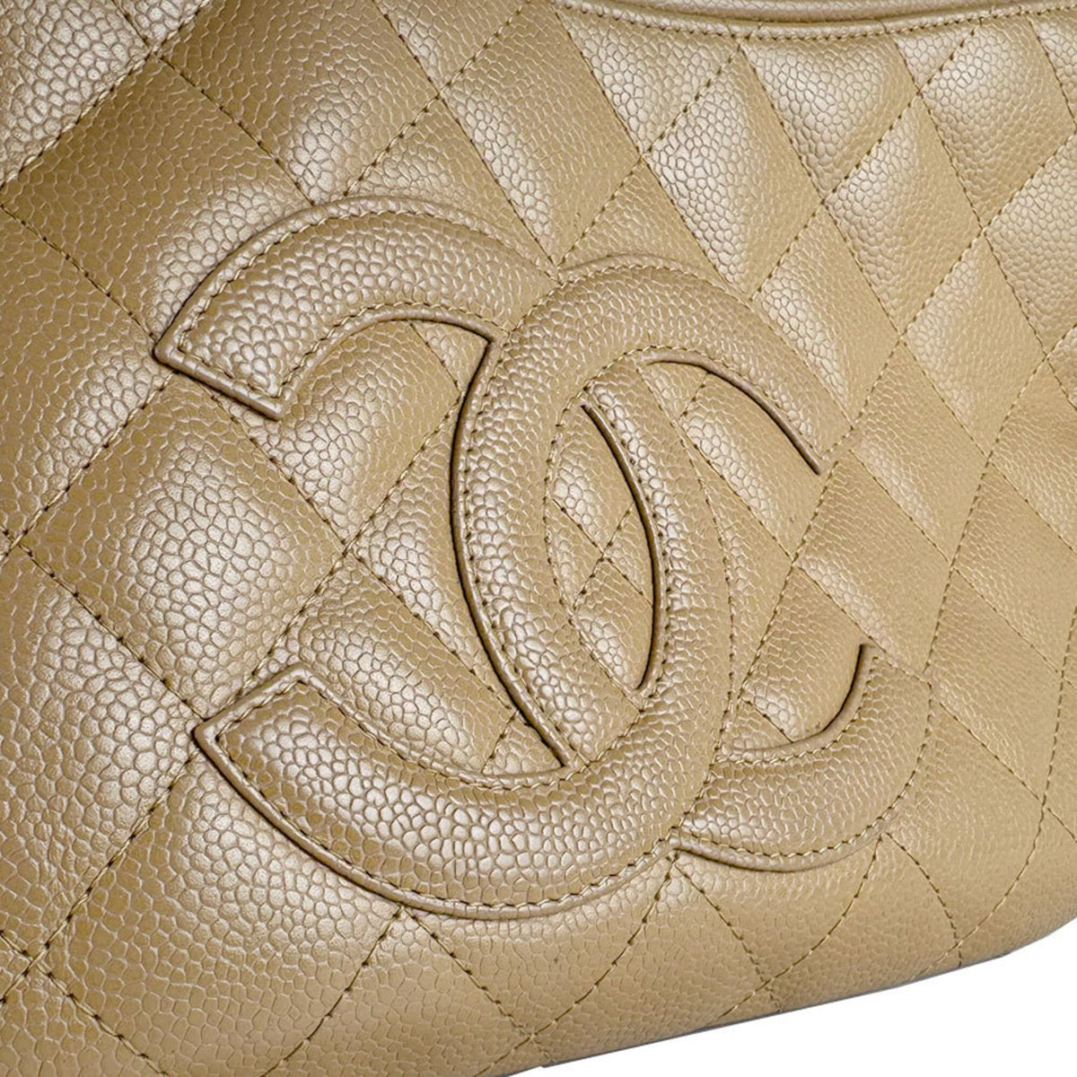 Chanel Beige Grained Calfskin Shoulder Bag (Pre-Owned)