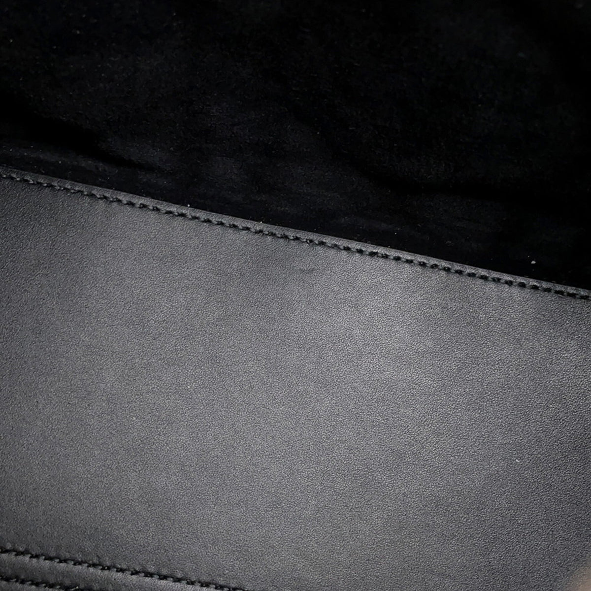 Christian Dior Black Leather Handbag (Pre-Owned)