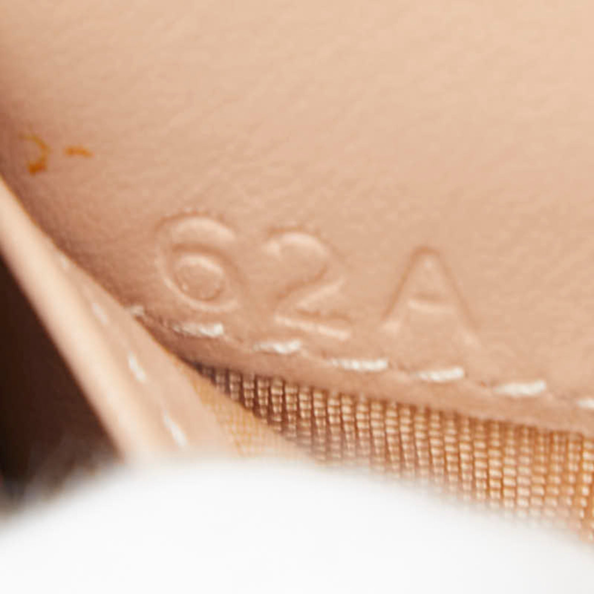 Prada Beige Leather Wallet (Tri-Fold) (Pre-Owned)