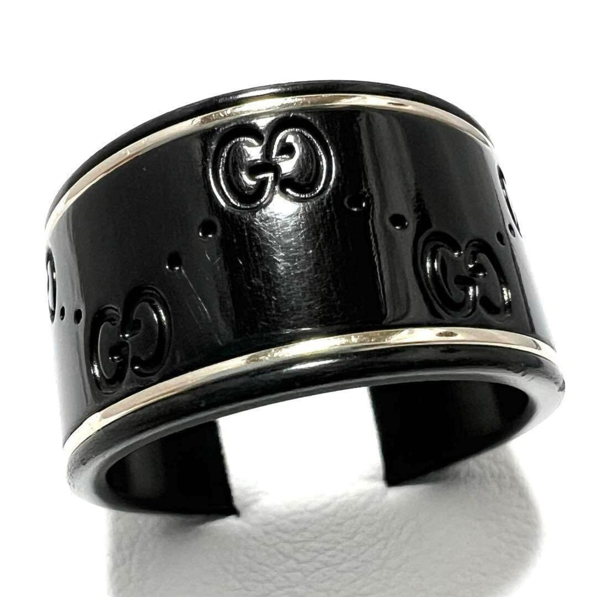 Gucci White Gold (18K) Ceramic Band Ring (Pre-Owned)