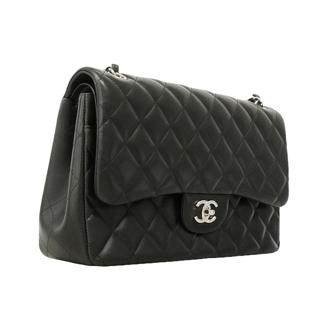 Chanel Black Leather Shoulder Bag (Pre-Owned)
