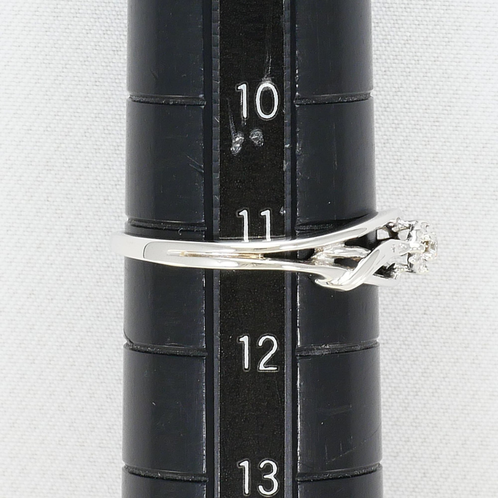 Unbranded White Gold White Gold (18K) Band Ring (Pre-Owned)