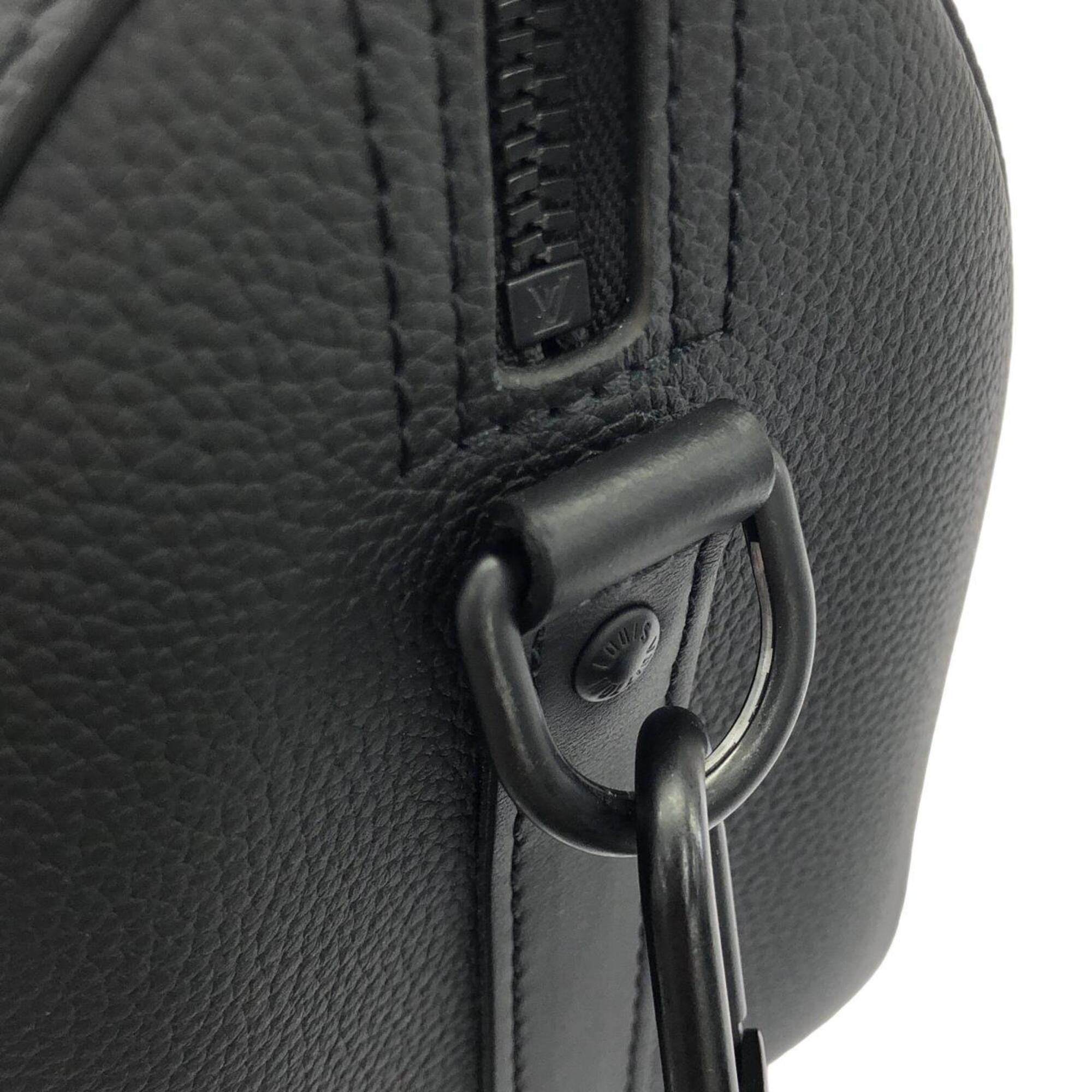 Louis Vuitton Black Leather Shoulder Bag (Pre-Owned)