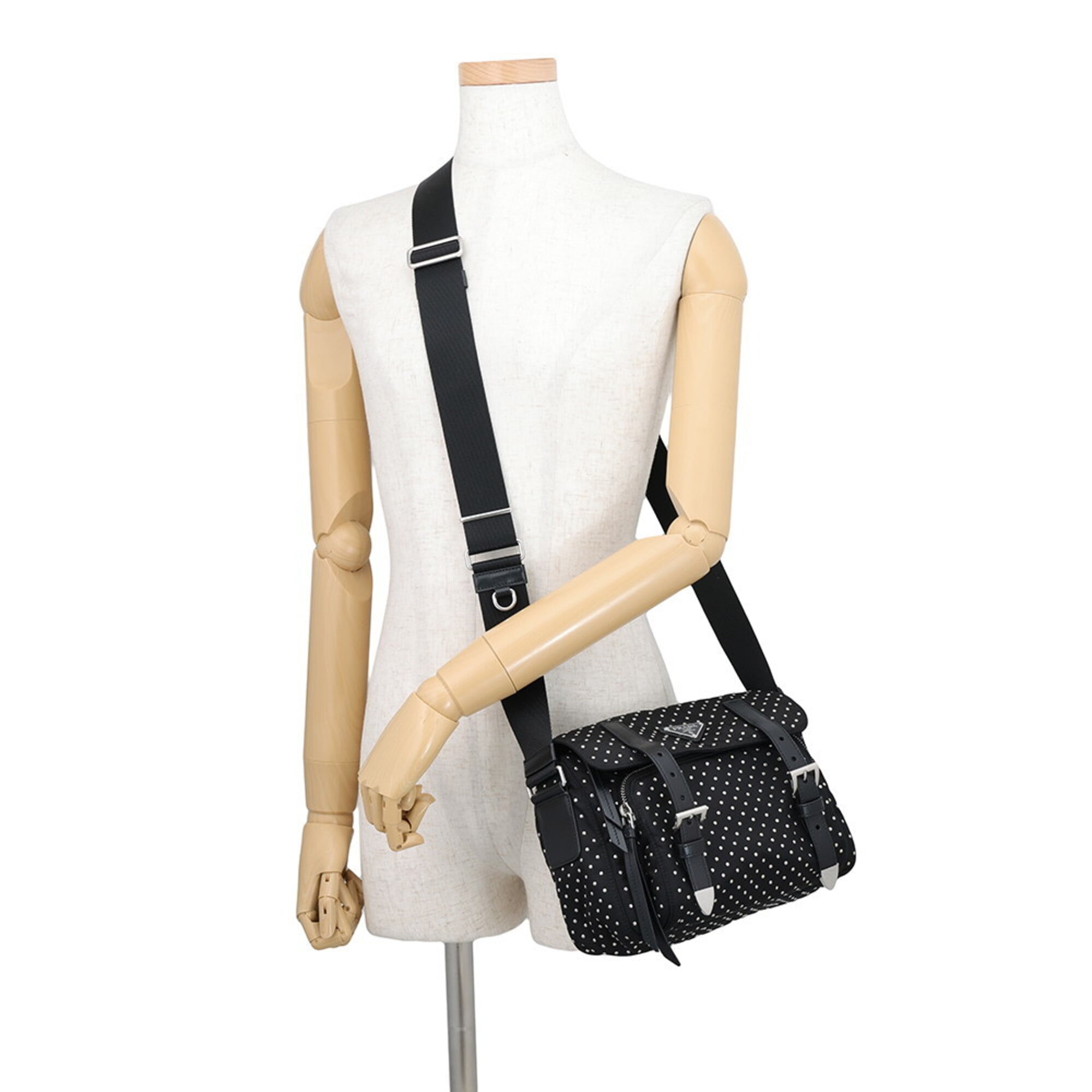 Prada Black Nylon Handbag Shoulder Bag (Pre-Owned)