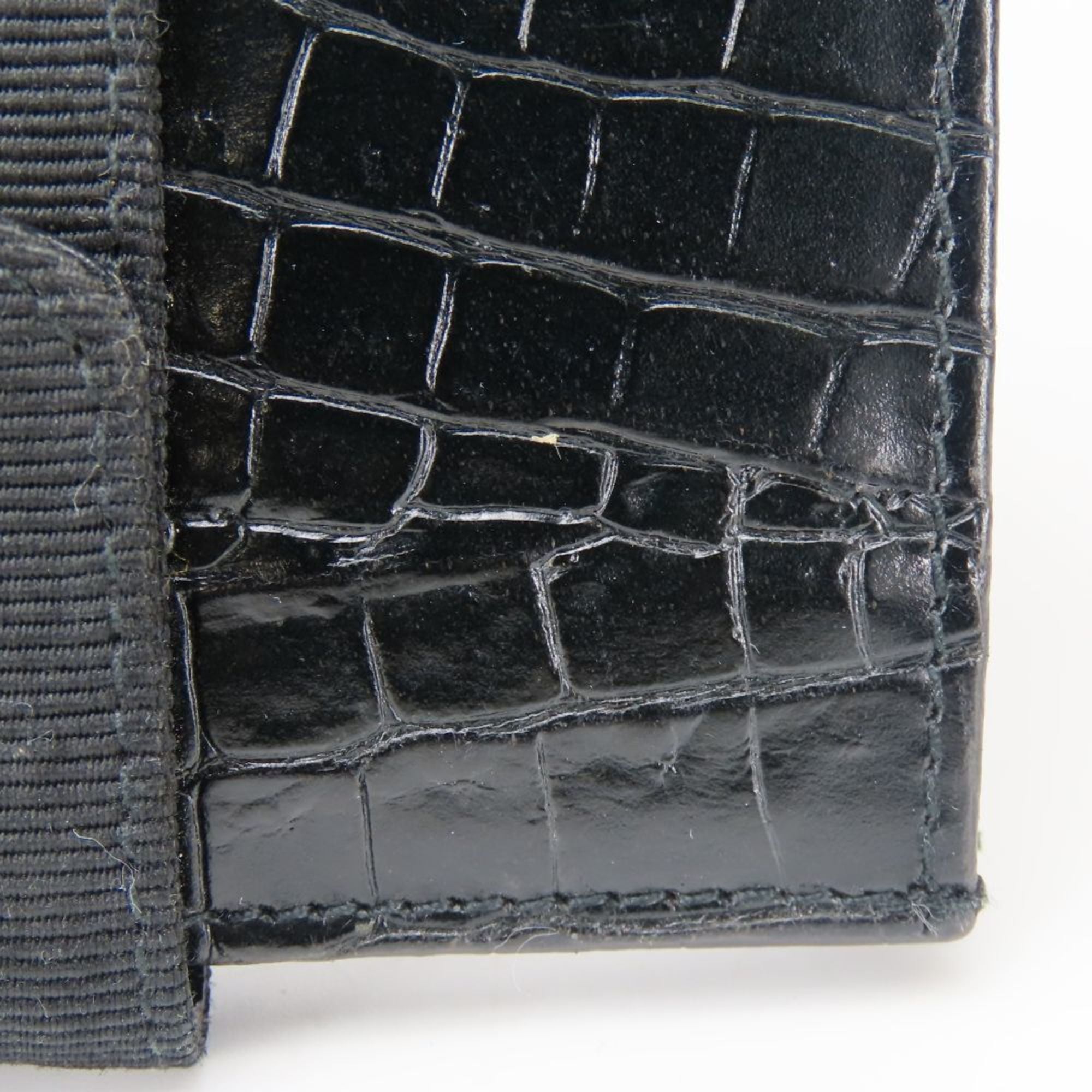 Salvatore Ferragamo Vara Black Leather Wallet (Bi-Fold) (Pre-Owned)