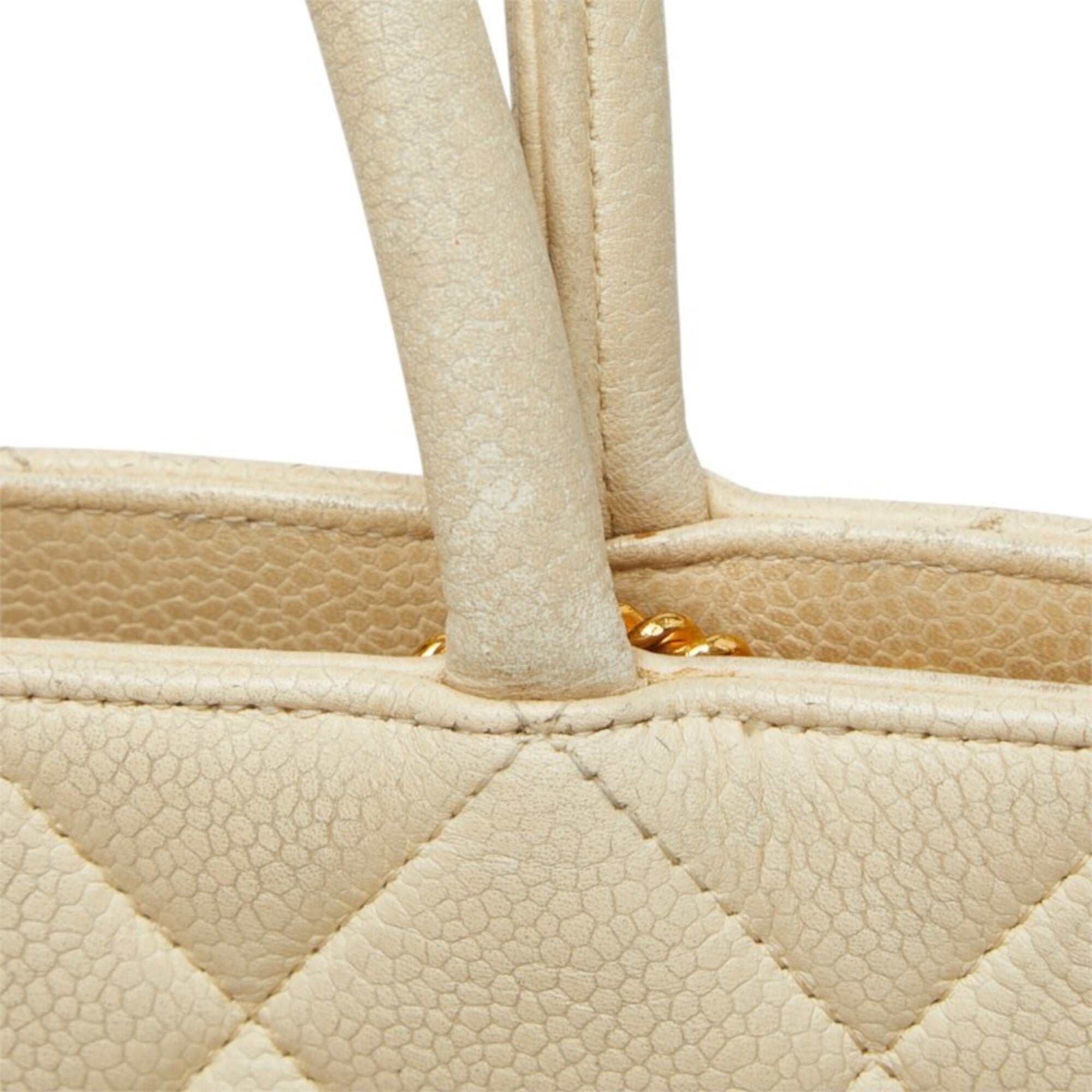 Chanel Ivory White Grained Calfskin Handbag Tote Bag (Pre-Owned)