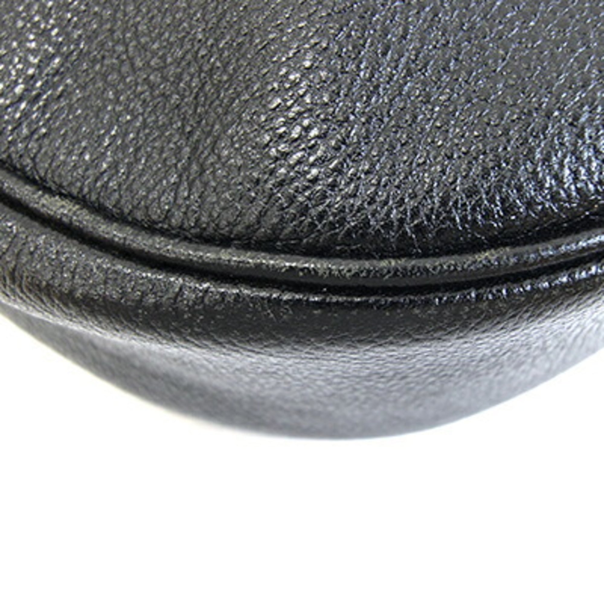 Yves Saint Laurent Black Leather Shoulder Bag (Pre-Owned)