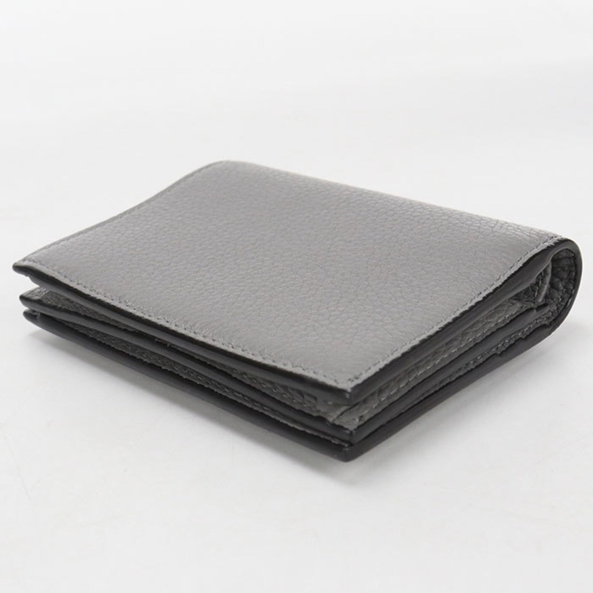 Salvatore Ferragamo Gray Leather Wallet (Bi-Fold) (Pre-Owned)