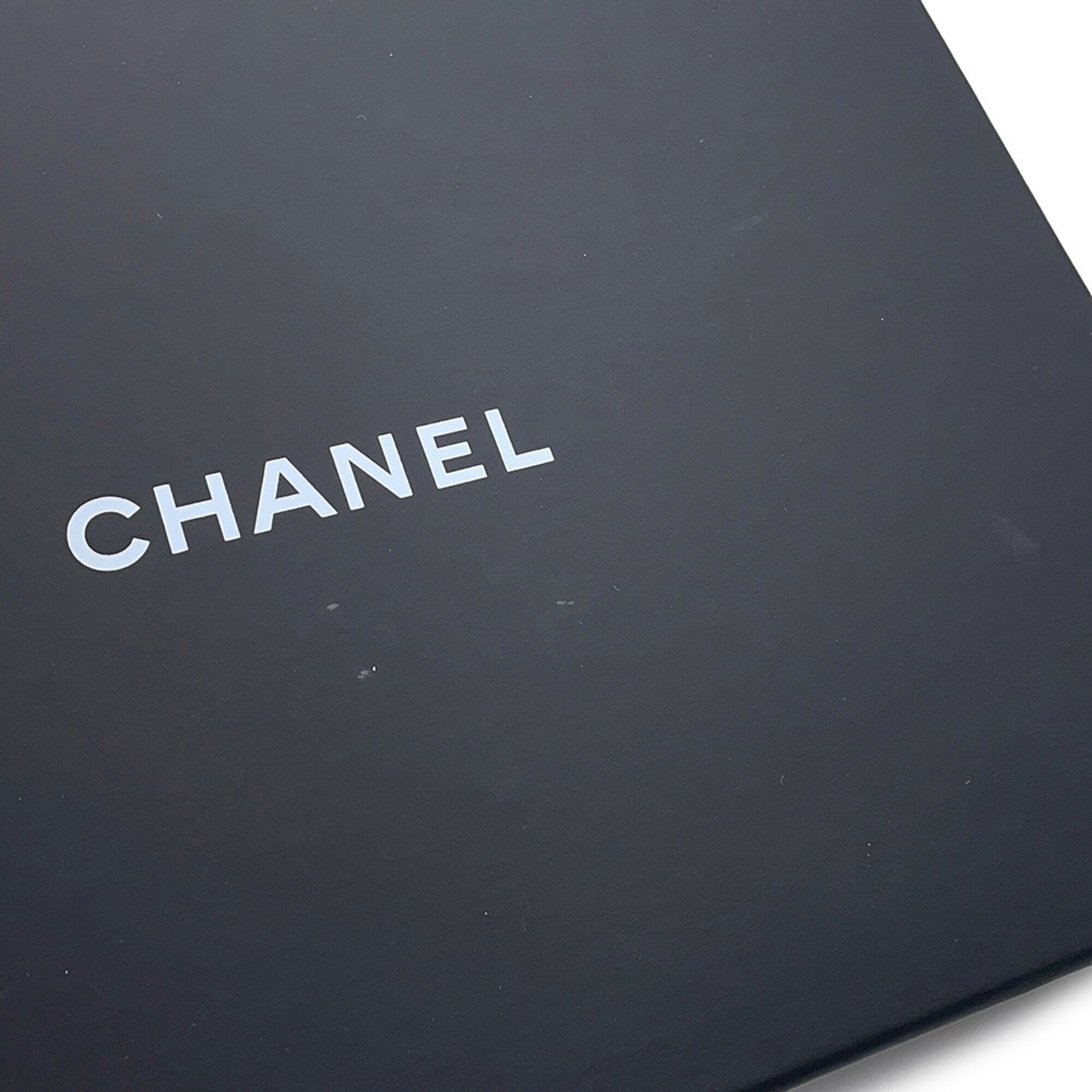 Chanel Yellow Grained Calfskin Handbag (Pre-Owned)
