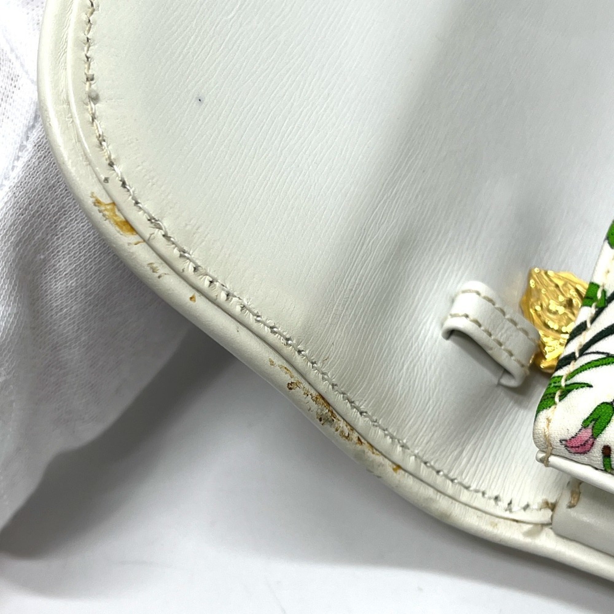 Gucci Flora Multi-Color White Canvas Leather Handbag (Pre-Owned)