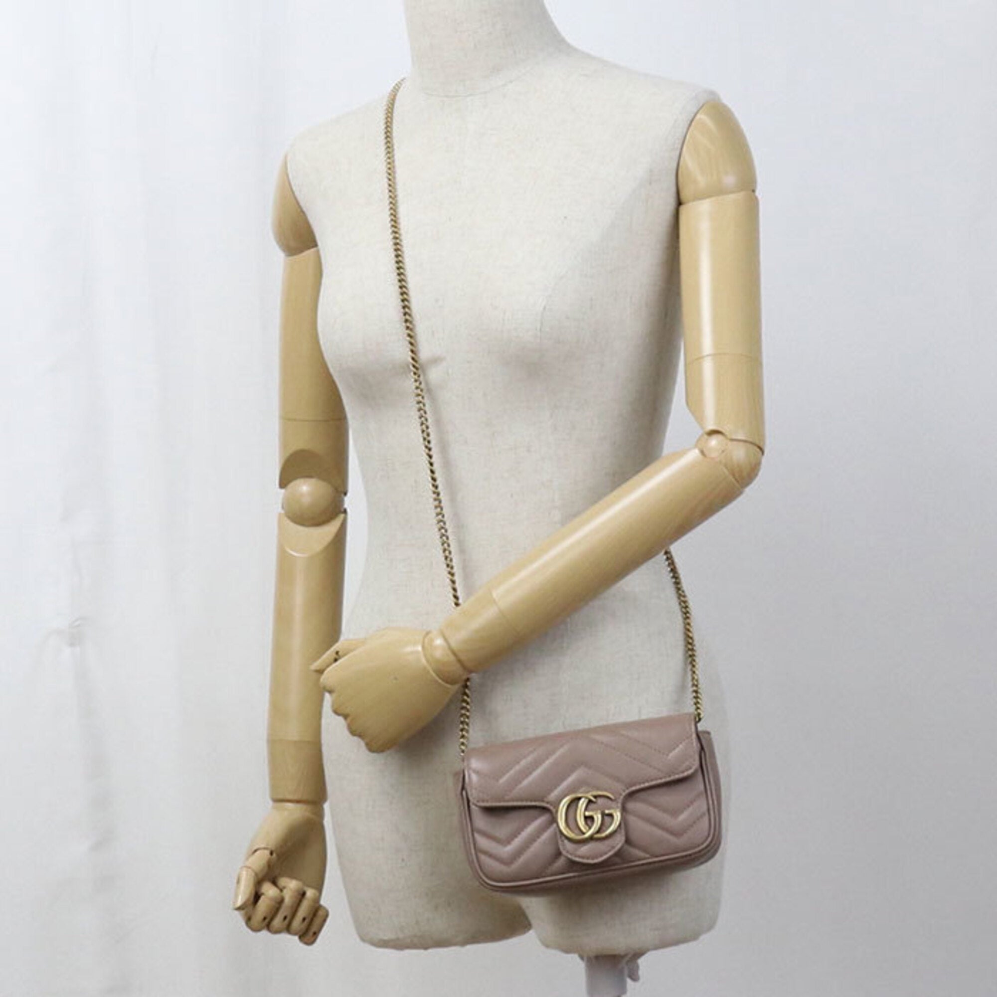 Gucci Beige Leather Shoulder Bag (Pre-Owned)