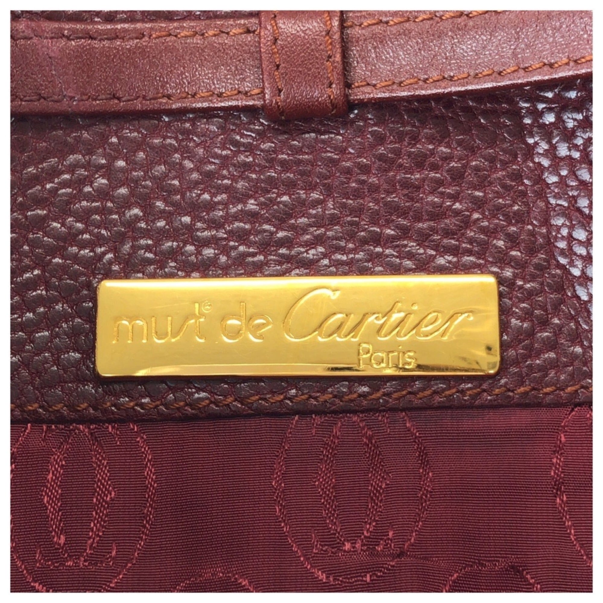 Cartier Bordeaux Wine Red Leather Shoulder Bag (Pre-Owned)