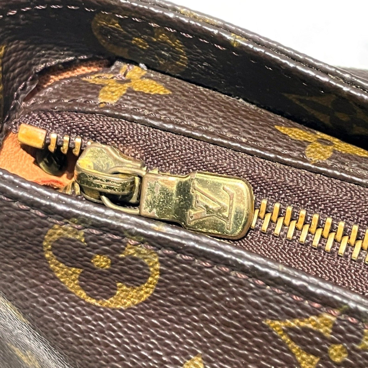 Louis Vuitton Brown Monogram Canvas Tote Bag (Pre-Owned)