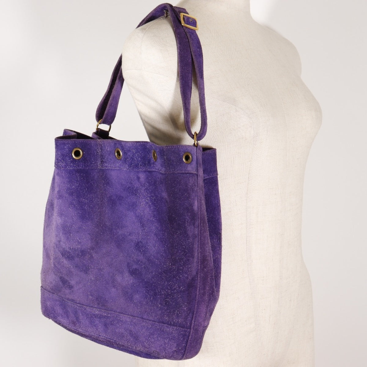 Hermes Purple Suede Shoulder Bag (Pre-Owned)