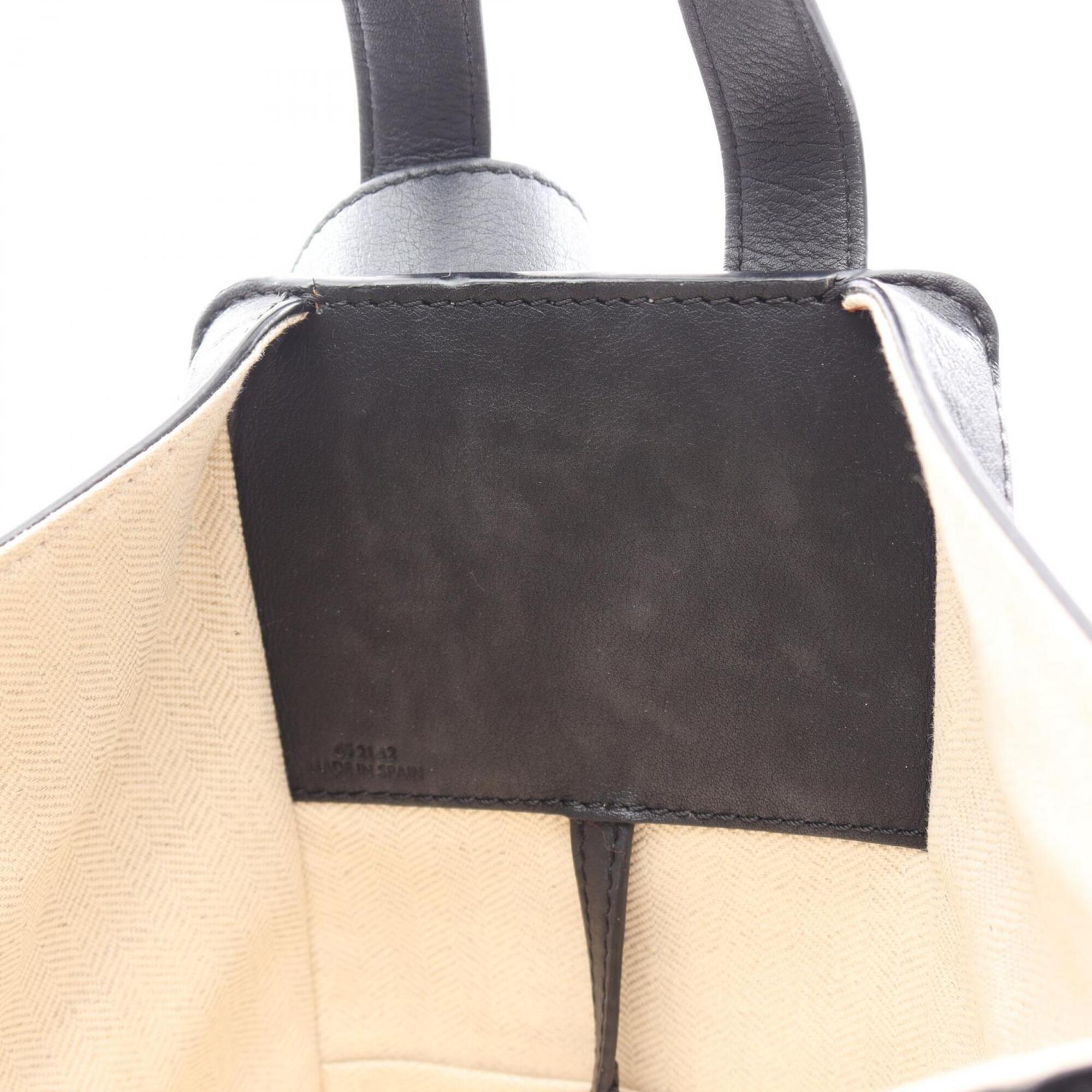 Loewe Beige Black Leather Handbag (Pre-Owned)