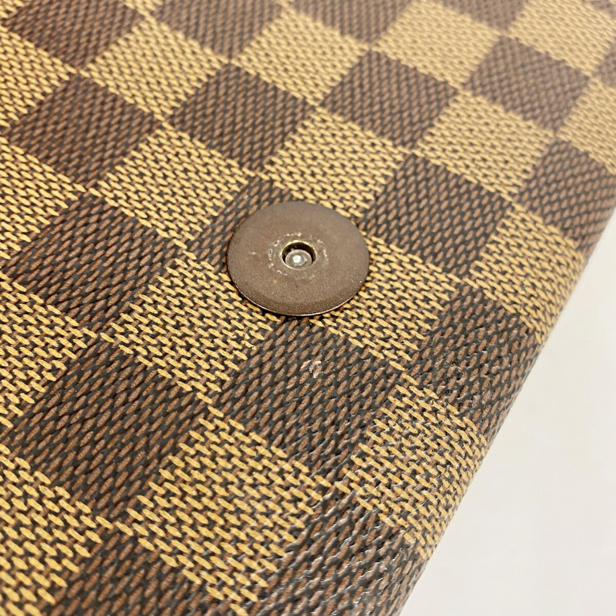 Louis Vuitton Ebene Shoulder Bag (Pre-Owned)