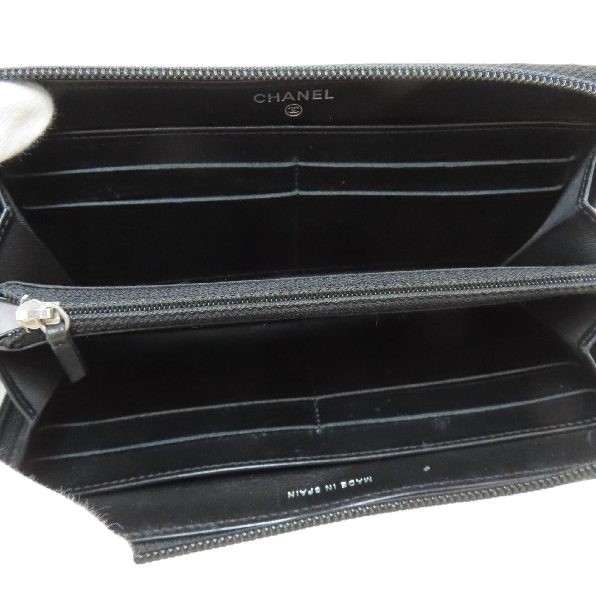 Chanel Black Grained Calfskin Long Wallet (Bi-Fold) (Pre-Owned)