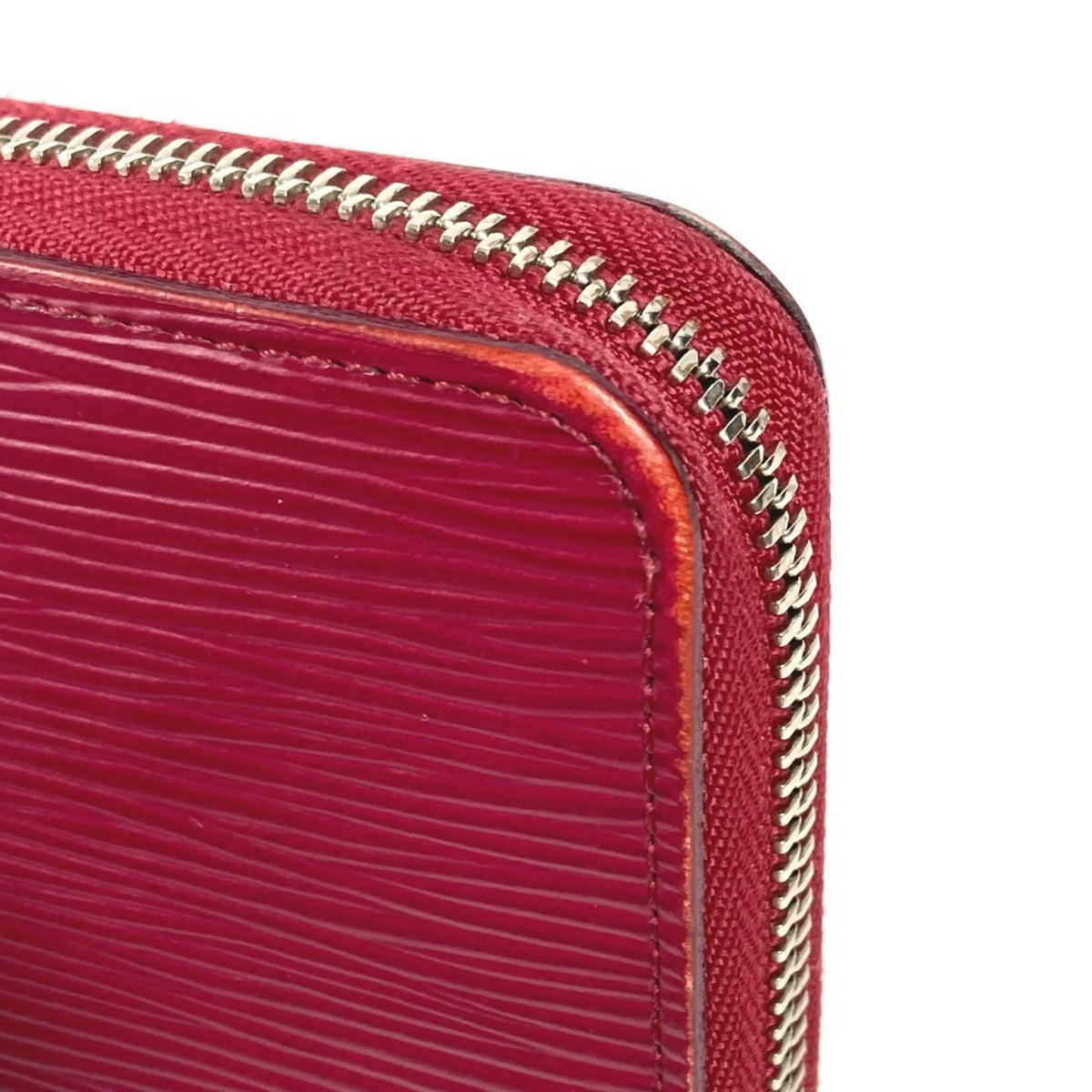 Louis Vuitton Fuchsia Pink Purple Epi Leather Long Wallet (Bi-Fold) (Pre-Owned)