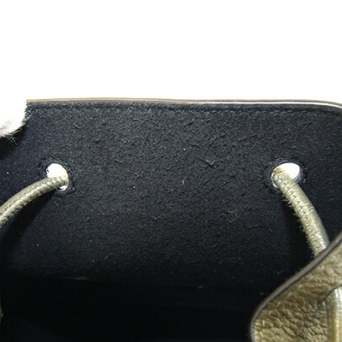 Salvatore Ferragamo Olive Leather Pochette Shoulder Bag (Pre-Owned)
