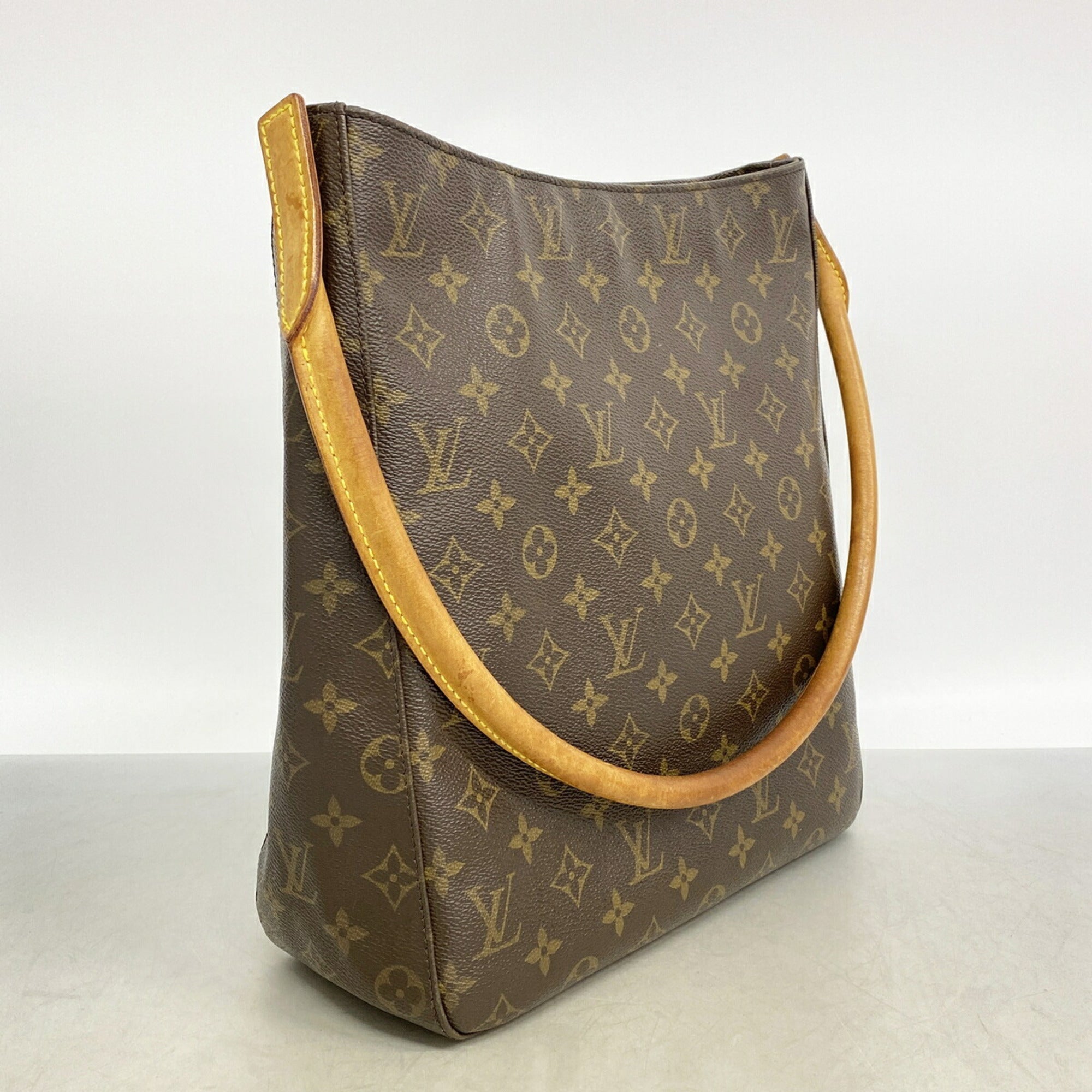 Louis Vuitton Brown Shoulder Bag (Pre-Owned)