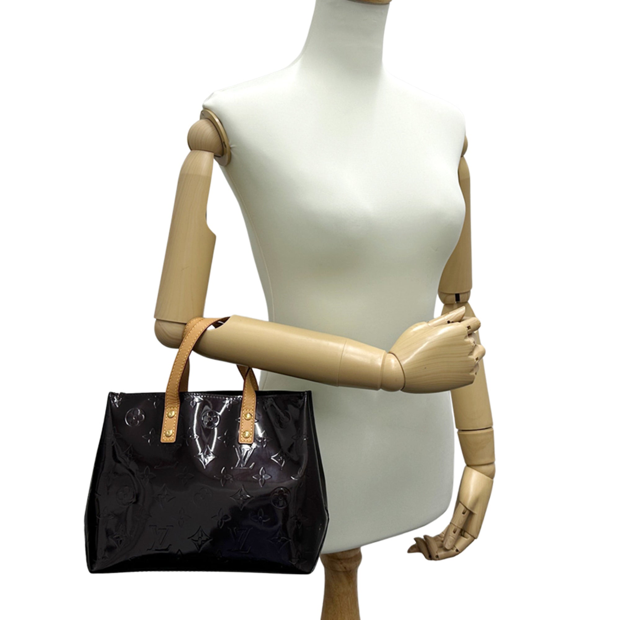 Louis Vuitton Amarante Red Color Wine Monogram Vernis Handbag (Pre-Owned)