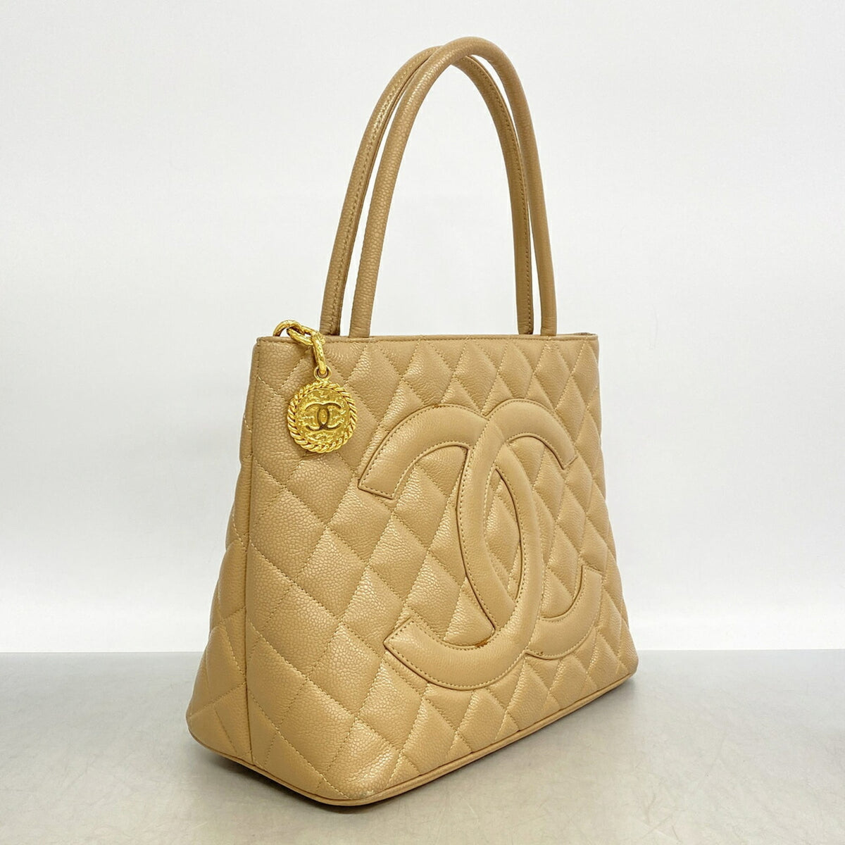 Chanel Beige Grained Calfskin Tote Bag (Pre-Owned)