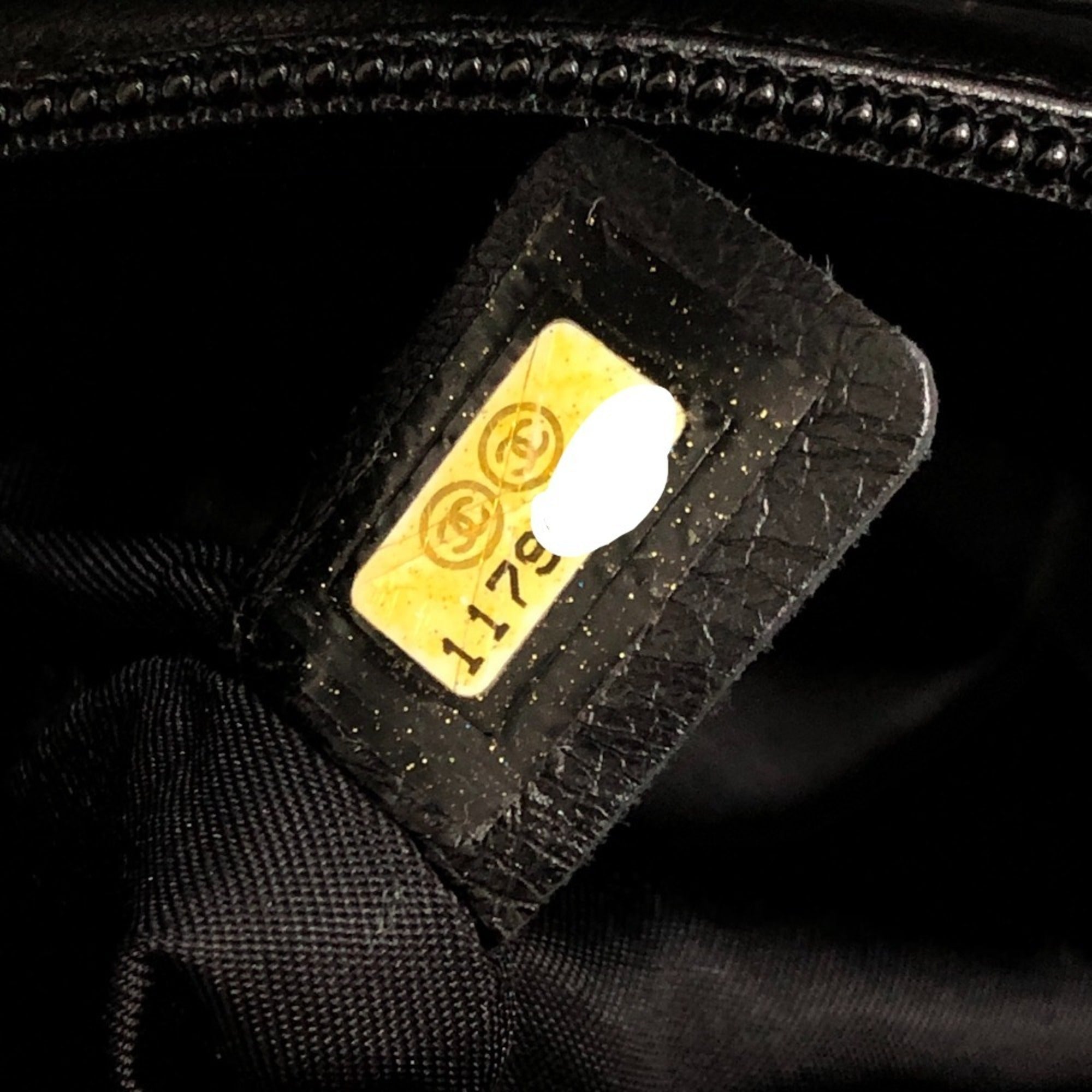 Chanel Black Tote Bag (Pre-Owned)