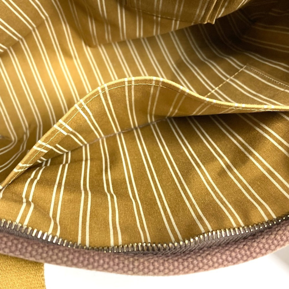 Louis Vuitton Brown Canvas Shoulder Bag Tote Bag (Pre-Owned)