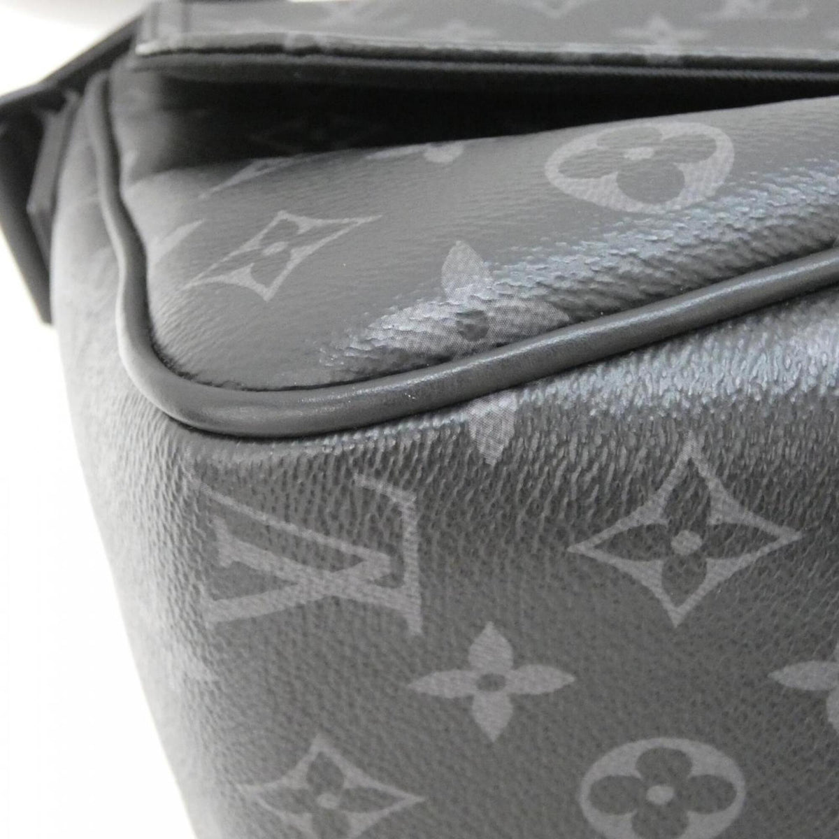 Louis Vuitton Black Coated Canvas Shoulder Bag (Pre-Owned)