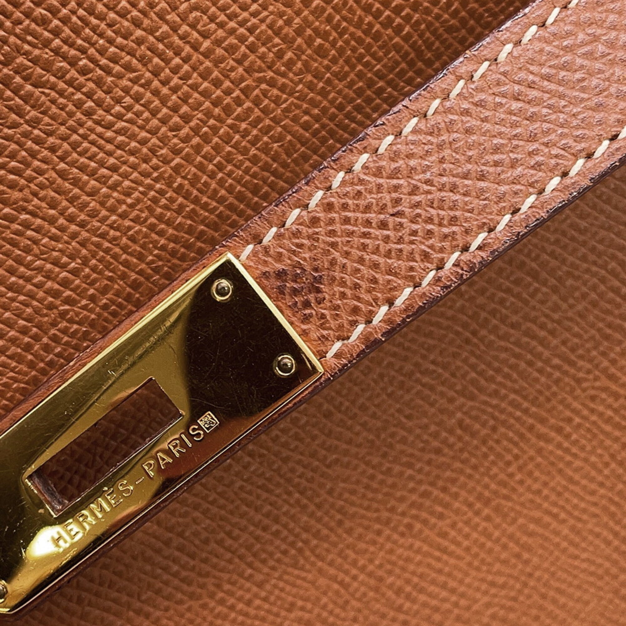 Hermes Gold Courchevel Leather Handbag (Pre-Owned)