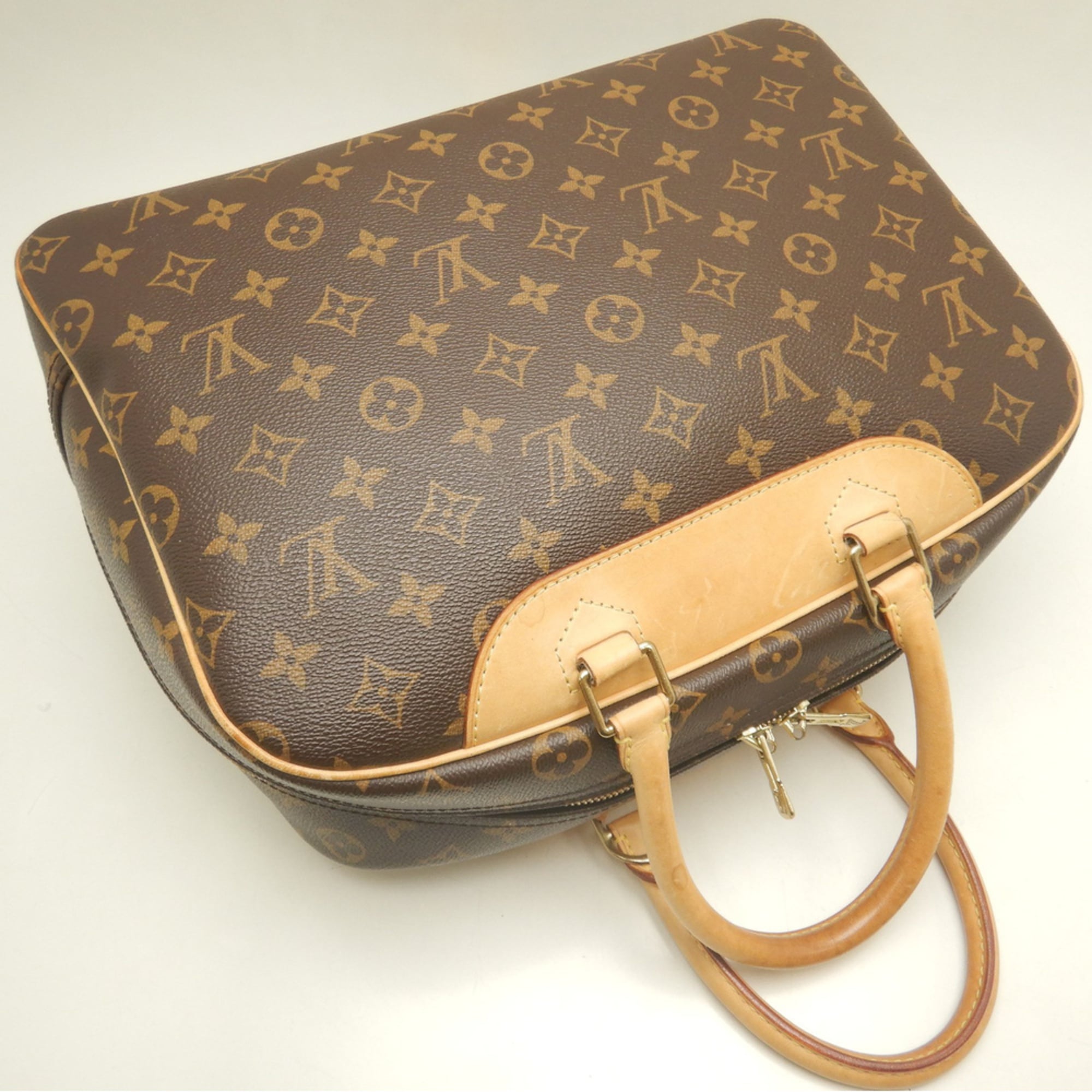 Louis Vuitton Brown Monogram Monogram Handbag (Pre-Owned)