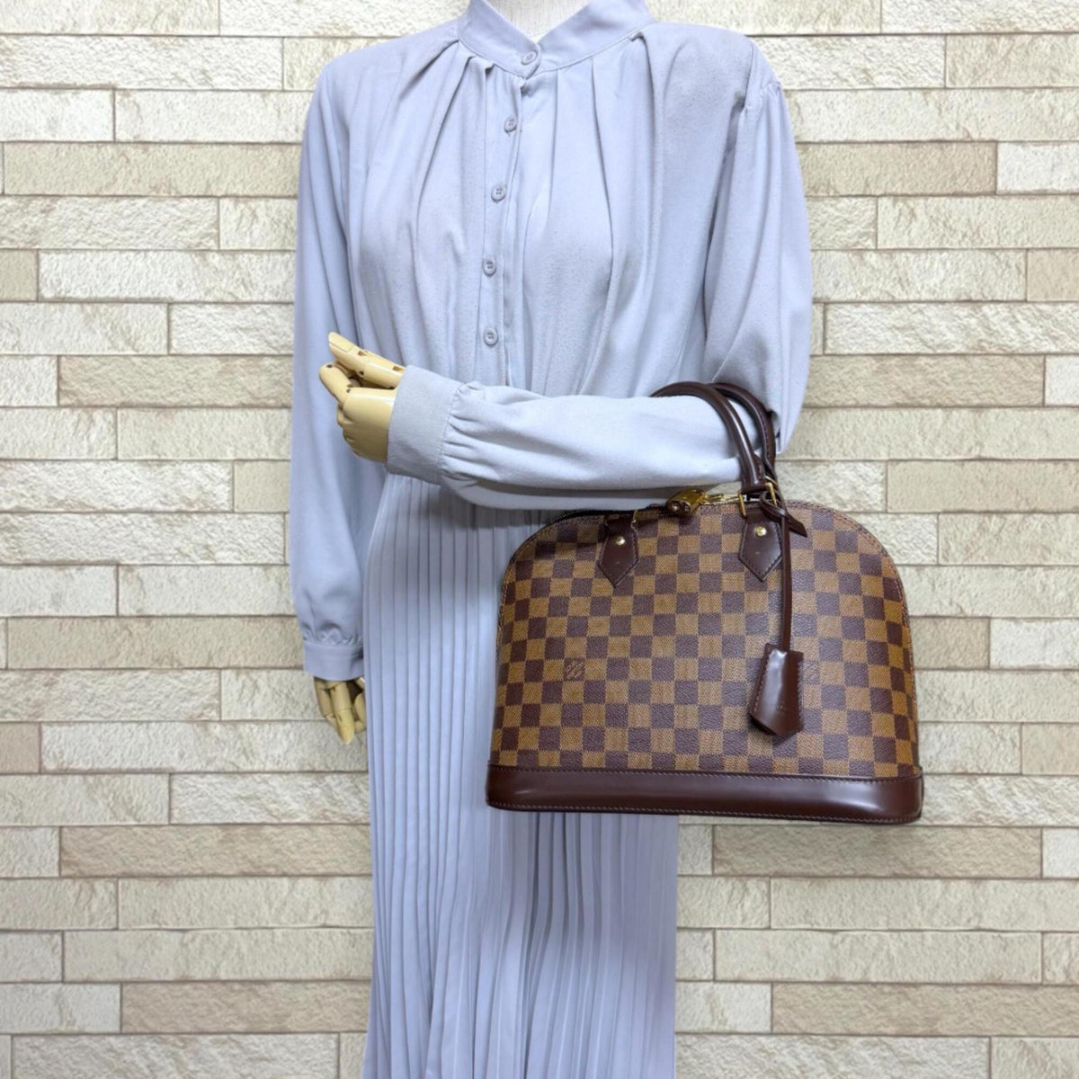 Louis Vuitton Brown Damier Canvas Or Damier Canvas Handbag (Pre-Owned)