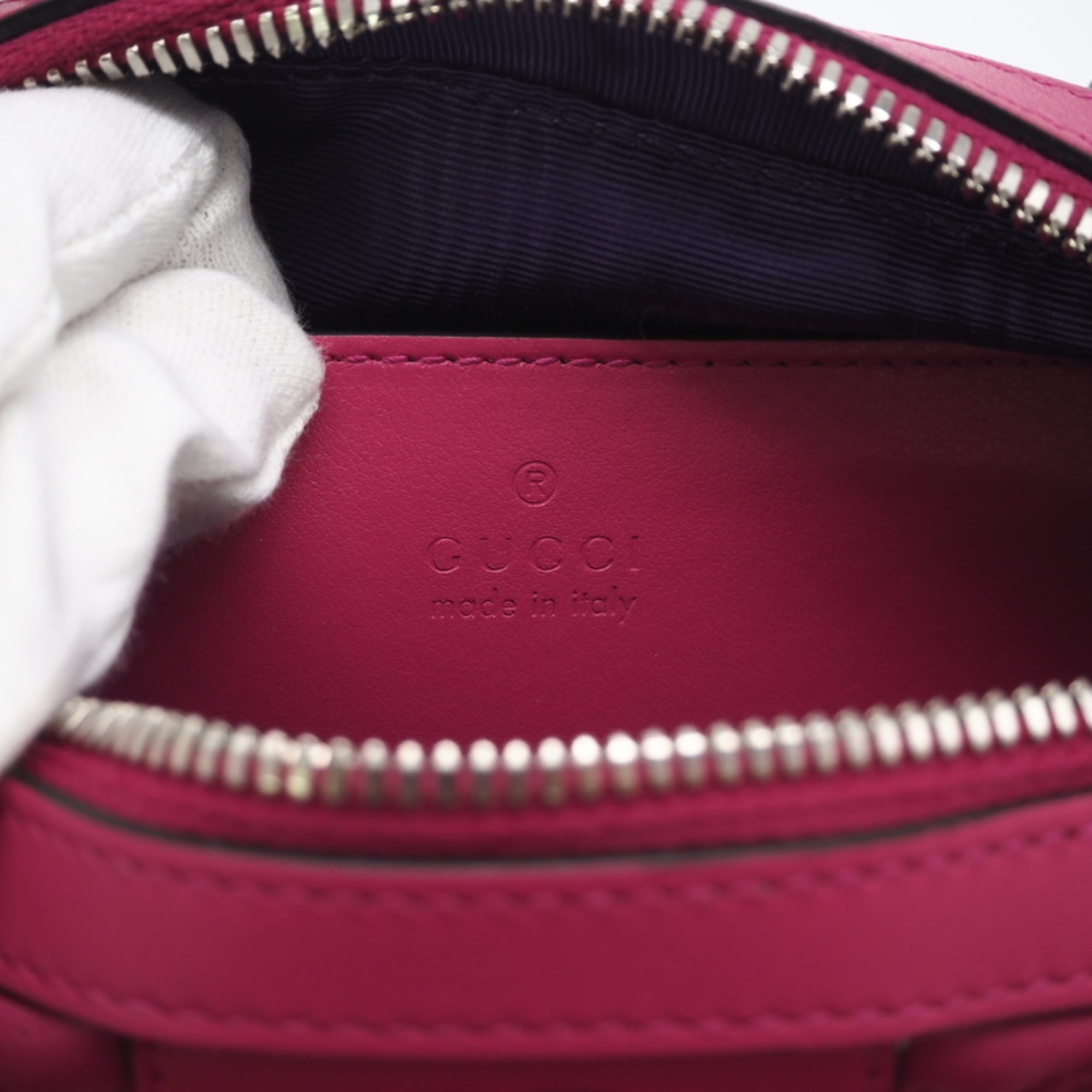 Gucci Pink Nylon Shoulder Bag (Pre-Owned)