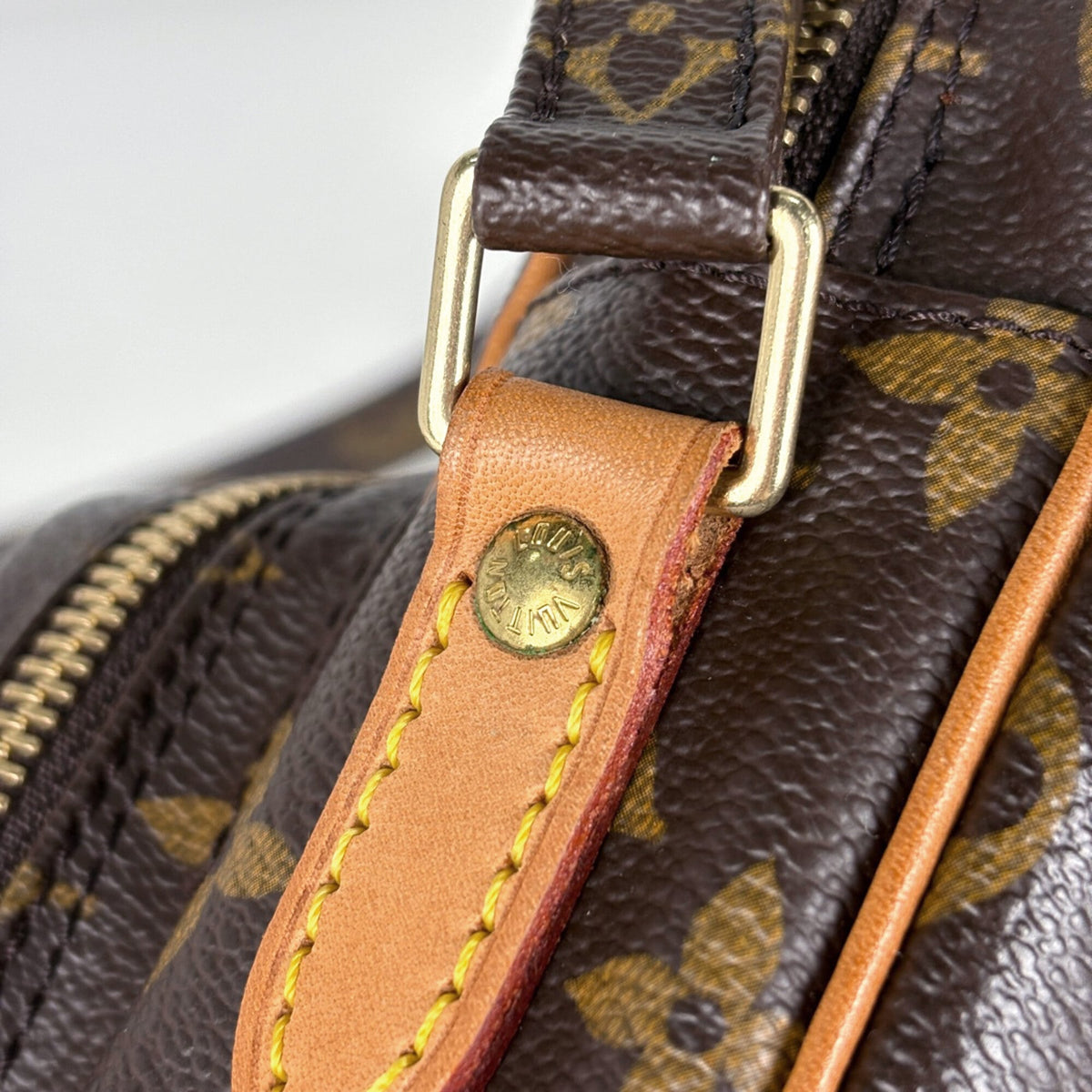 Louis Vuitton Monogram Brown Monogram Monogram Shoulder Bag (Pre-Owned)