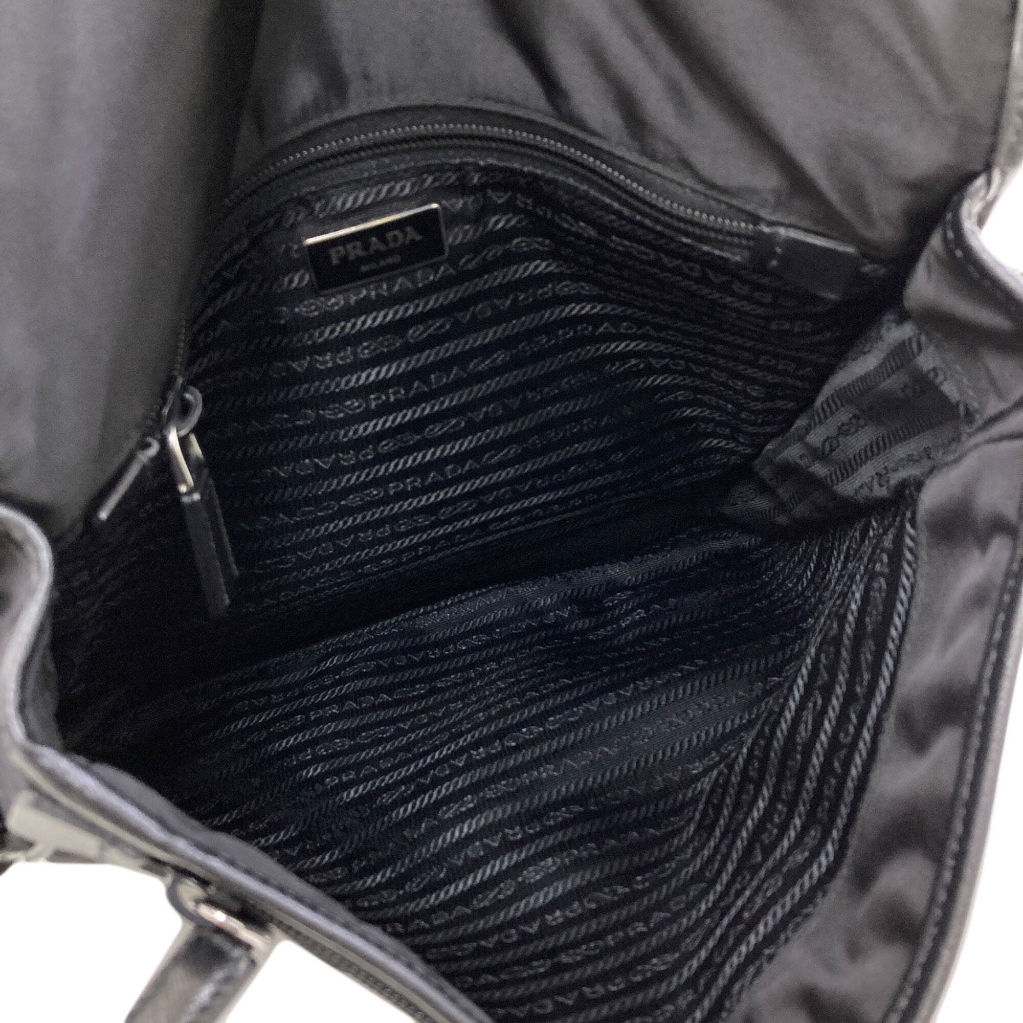 Prada Black Nylon Shoulder Bag (Pre-Owned)