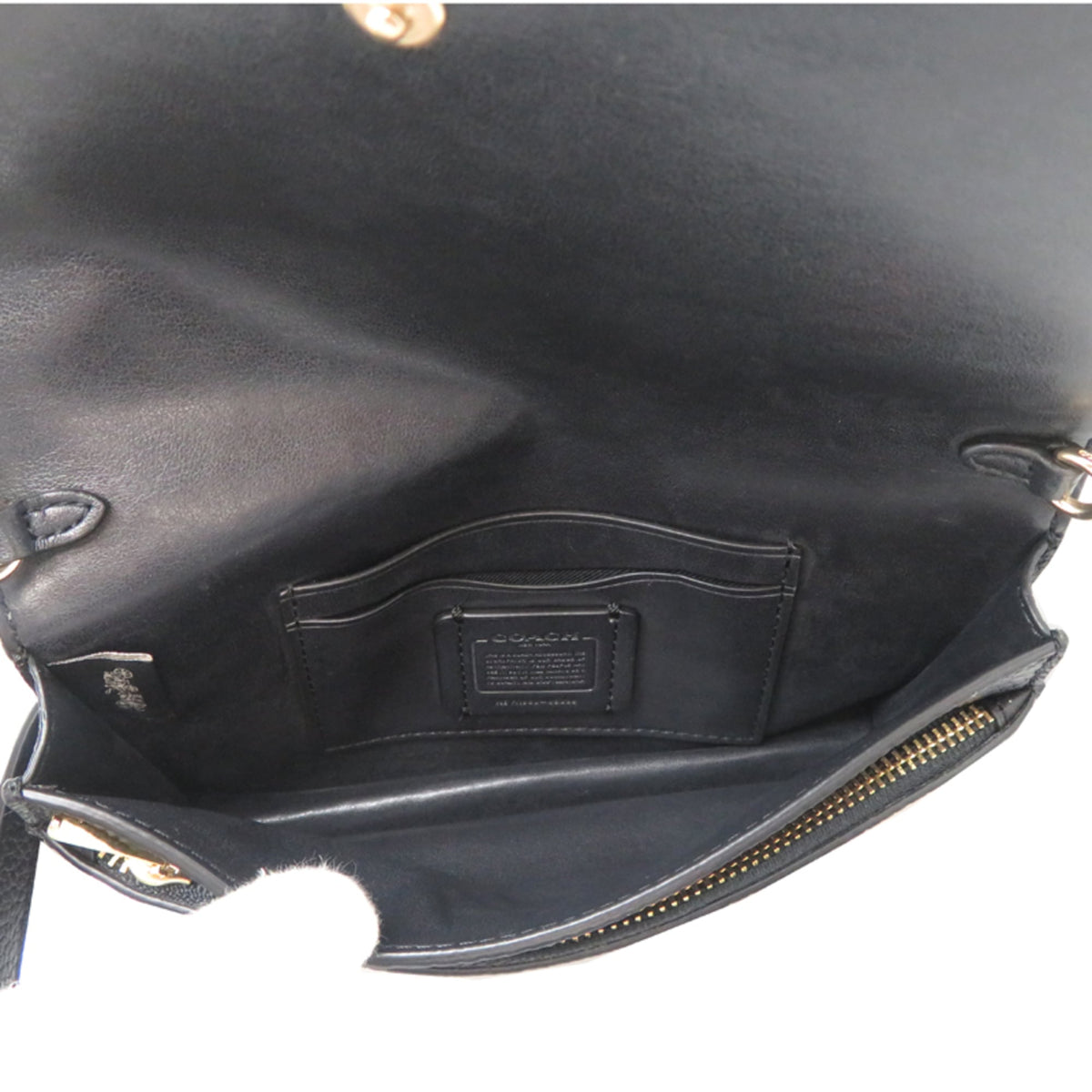 Coach Black Leather Shoulder Bag (Pre-Owned)