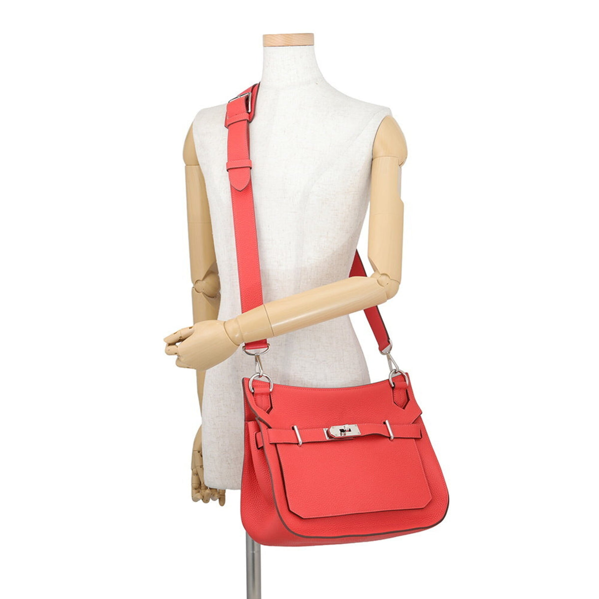 Hermes Red Color Taurillon Clemence Leather Handbag (Pre-Owned)