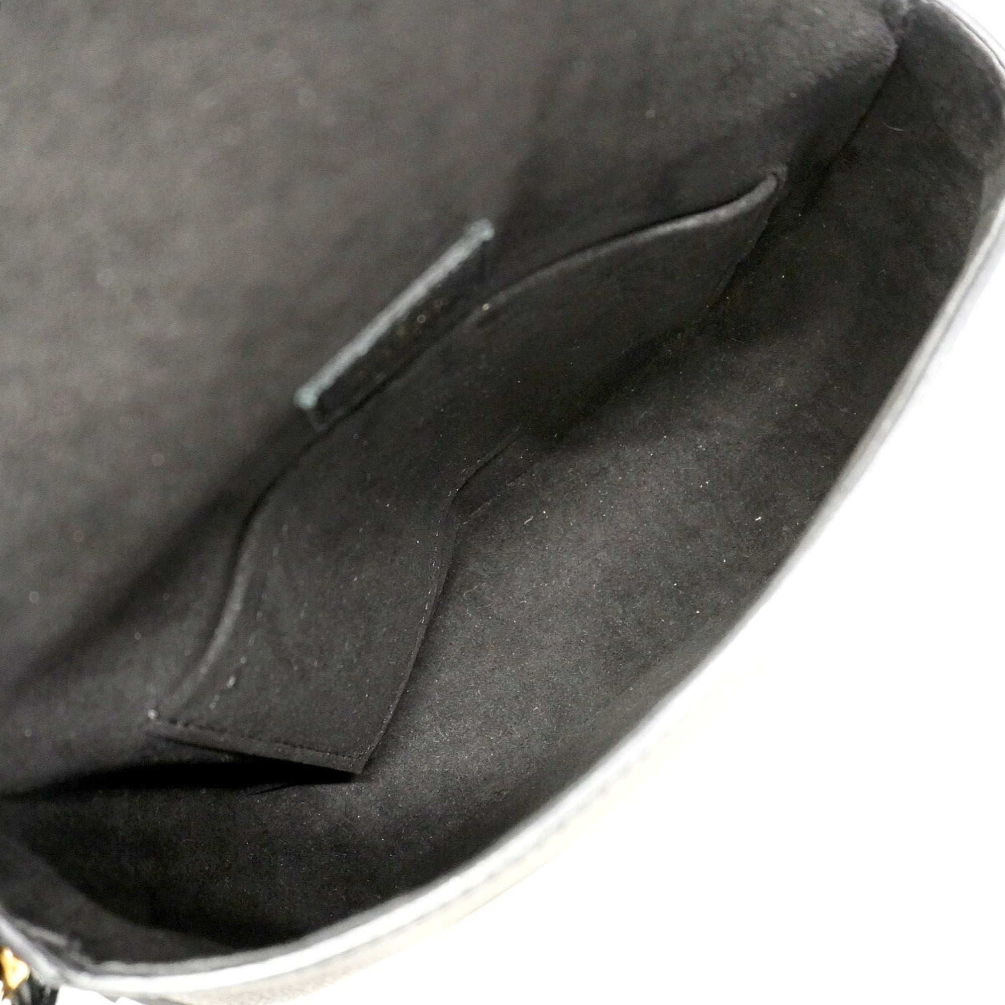Louis Vuitton Noir Shoulder Bag (Pre-Owned)