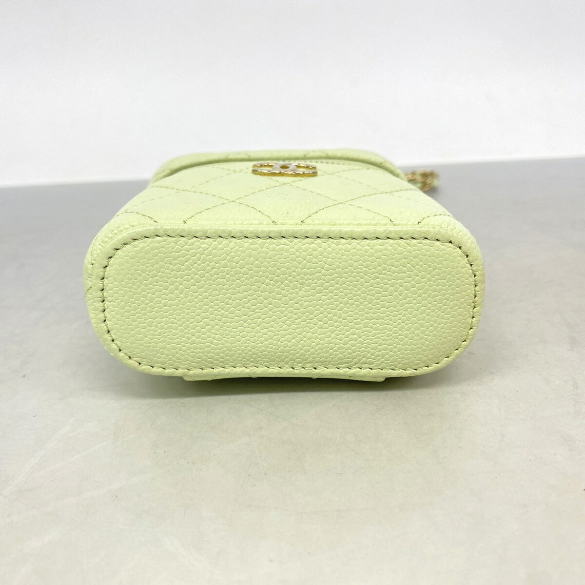 Chanel Light Green Grained Calfskin Shoulder Bag (Pre-Owned)