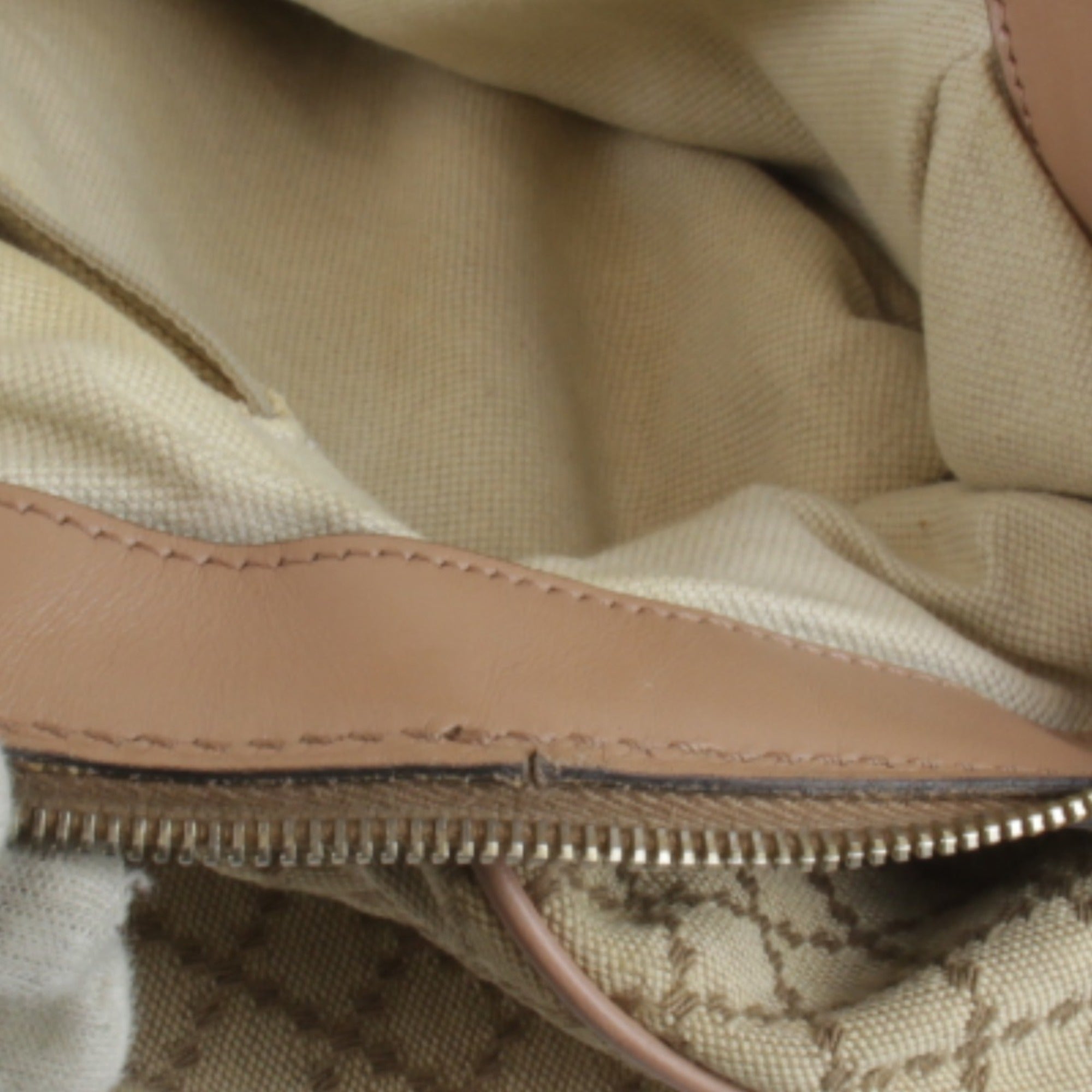Gucci Beige Black Yellow Canvas Handbag (Pre-Owned)