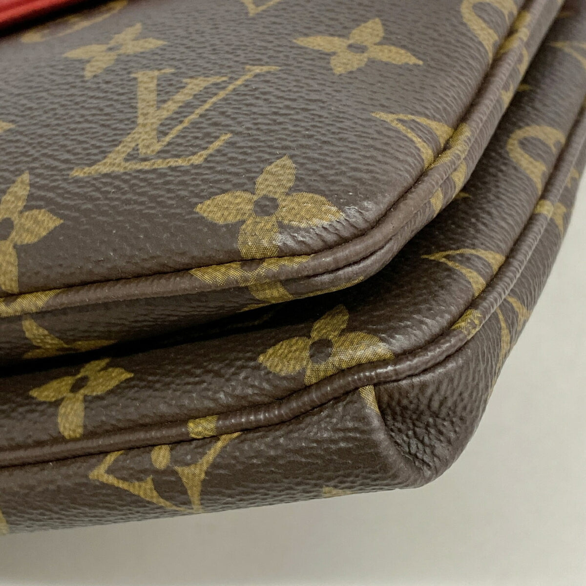 Louis Vuitton Brown Cerise Shoulder Bag (Pre-Owned)