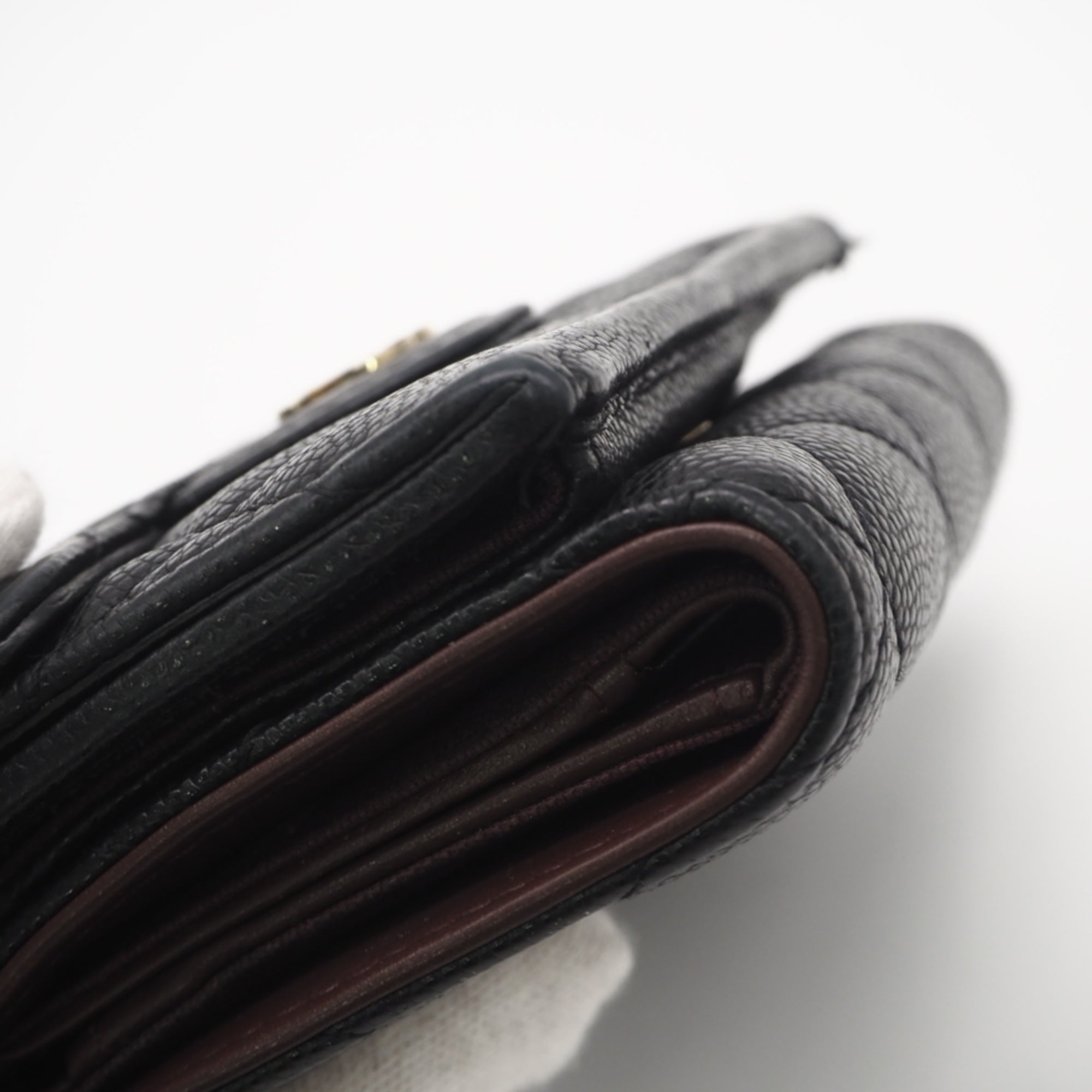 Chanel Black Grained Calfskin Wallet (Tri-Fold) (Pre-Owned)