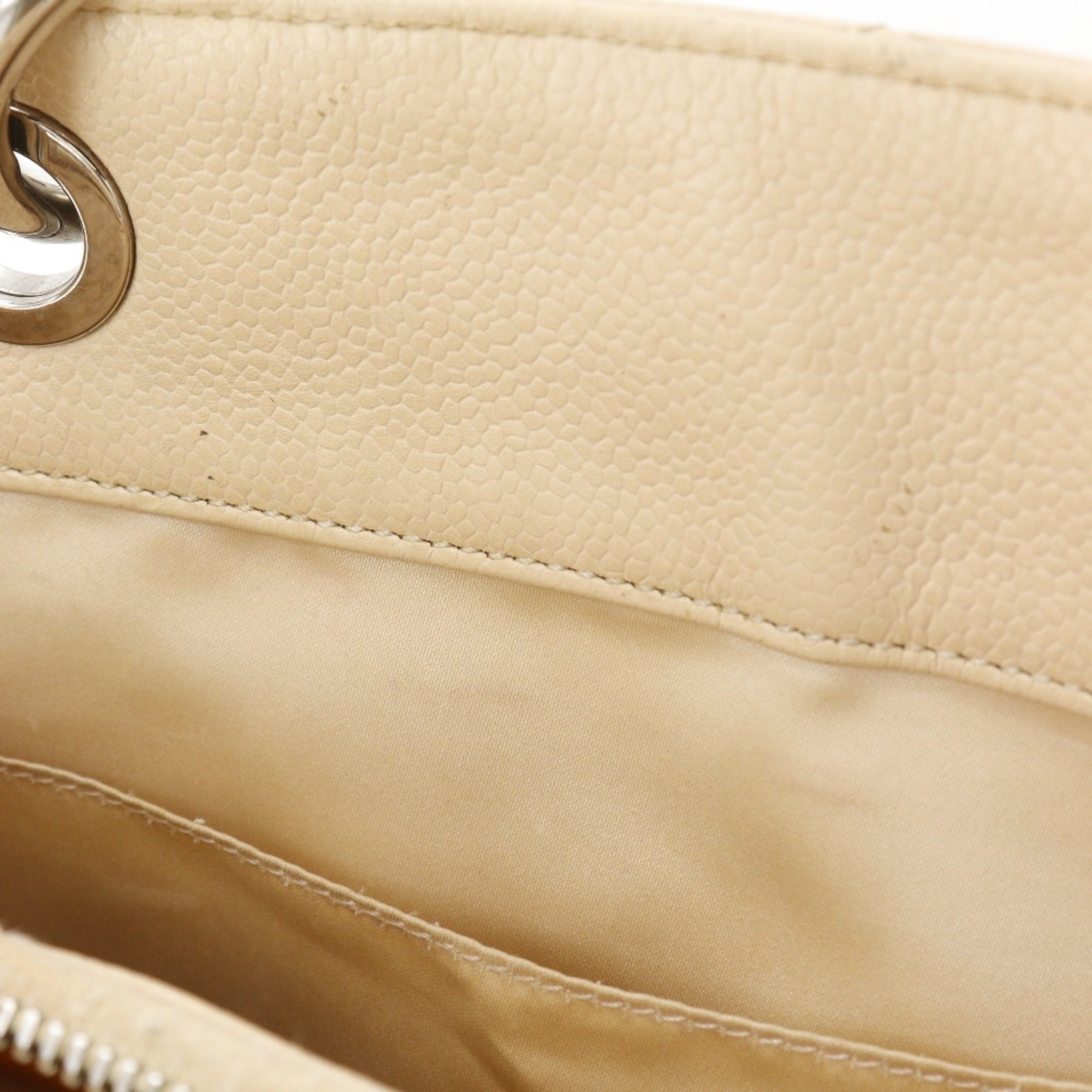 Chanel Beige Grained Calfskin Tote Bag (Pre-Owned)
