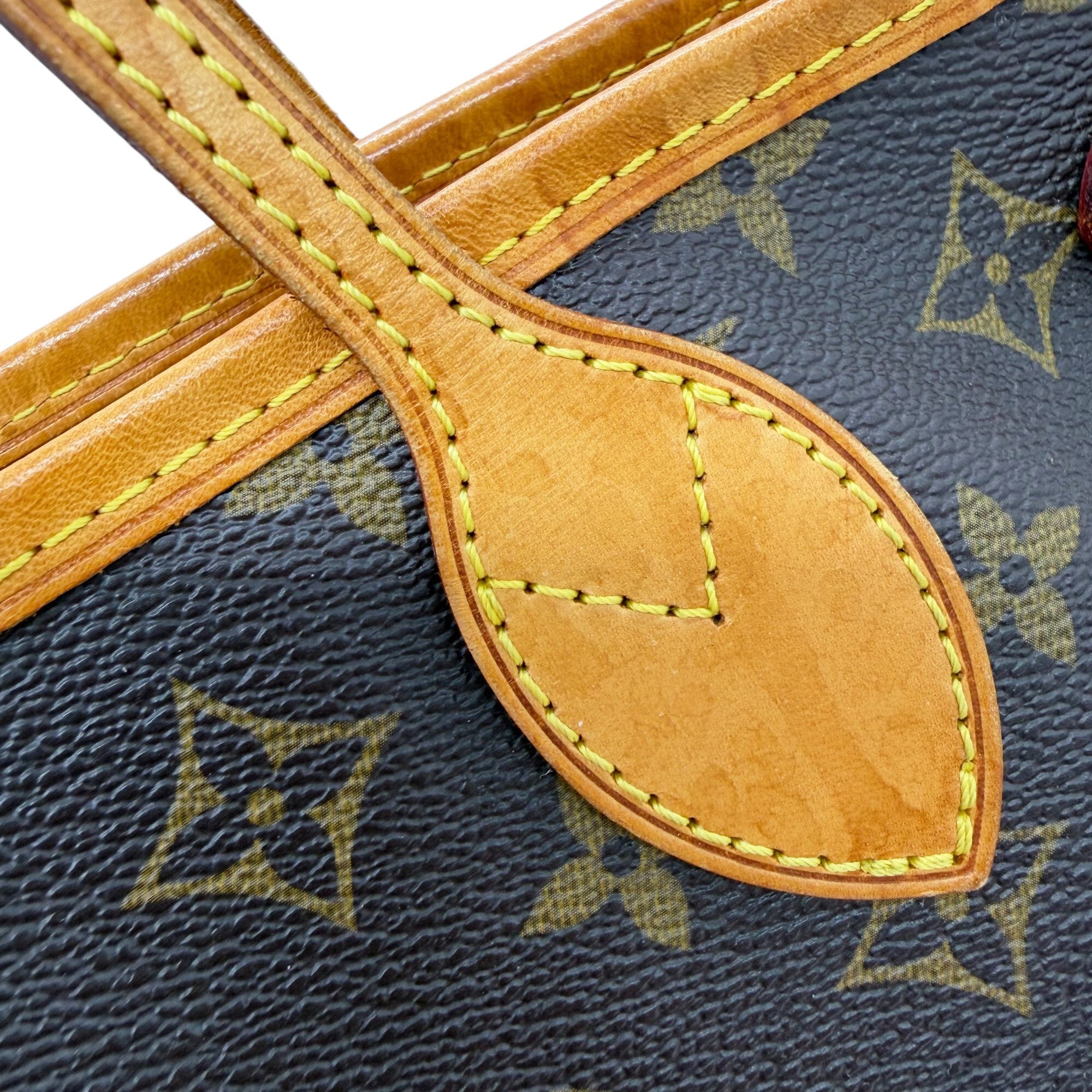 Louis Vuitton Brown Monogram Handbag Tote Bag (Pre-Owned)