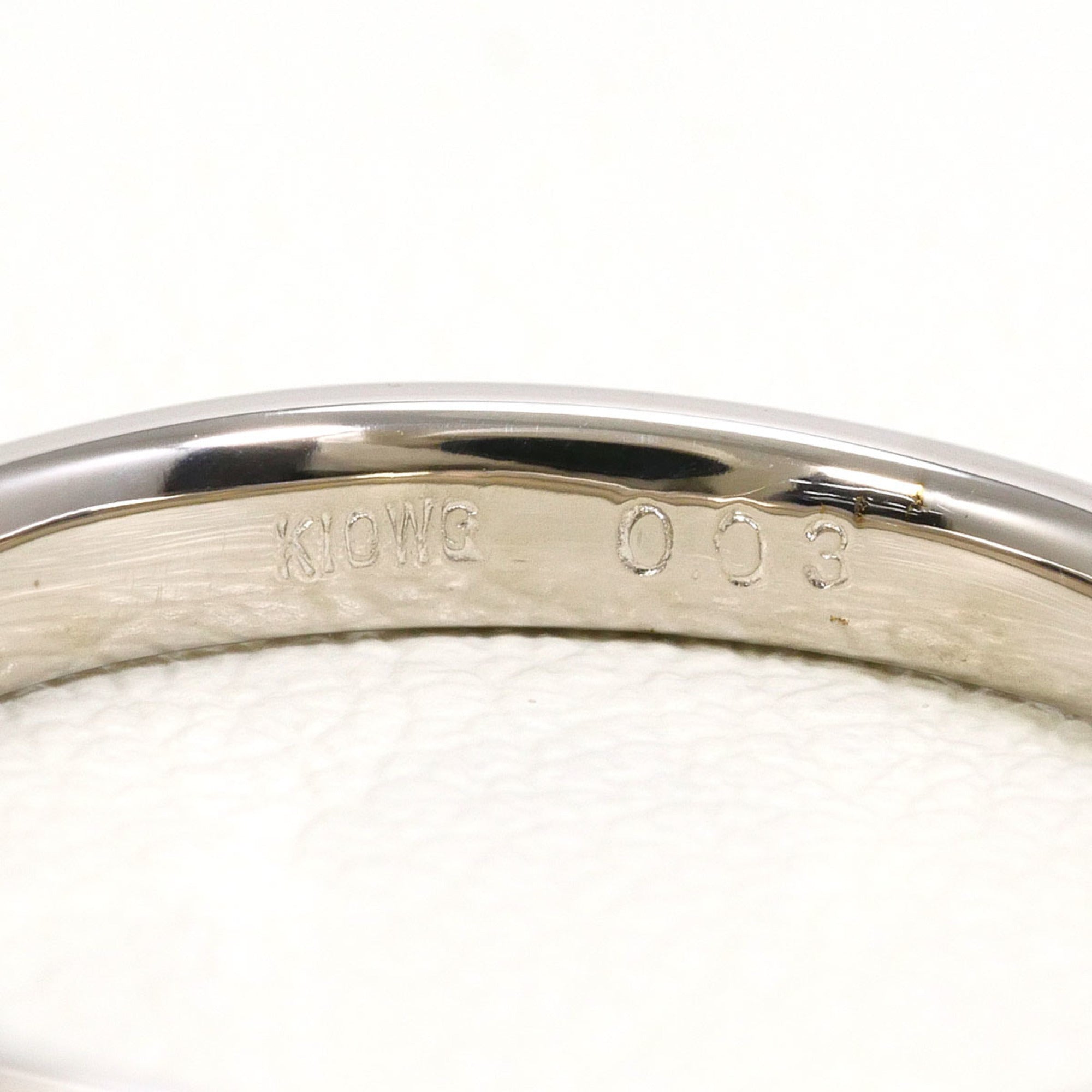 Unbranded White Gold White Gold (10K) Band Ring (Pre-Owned)