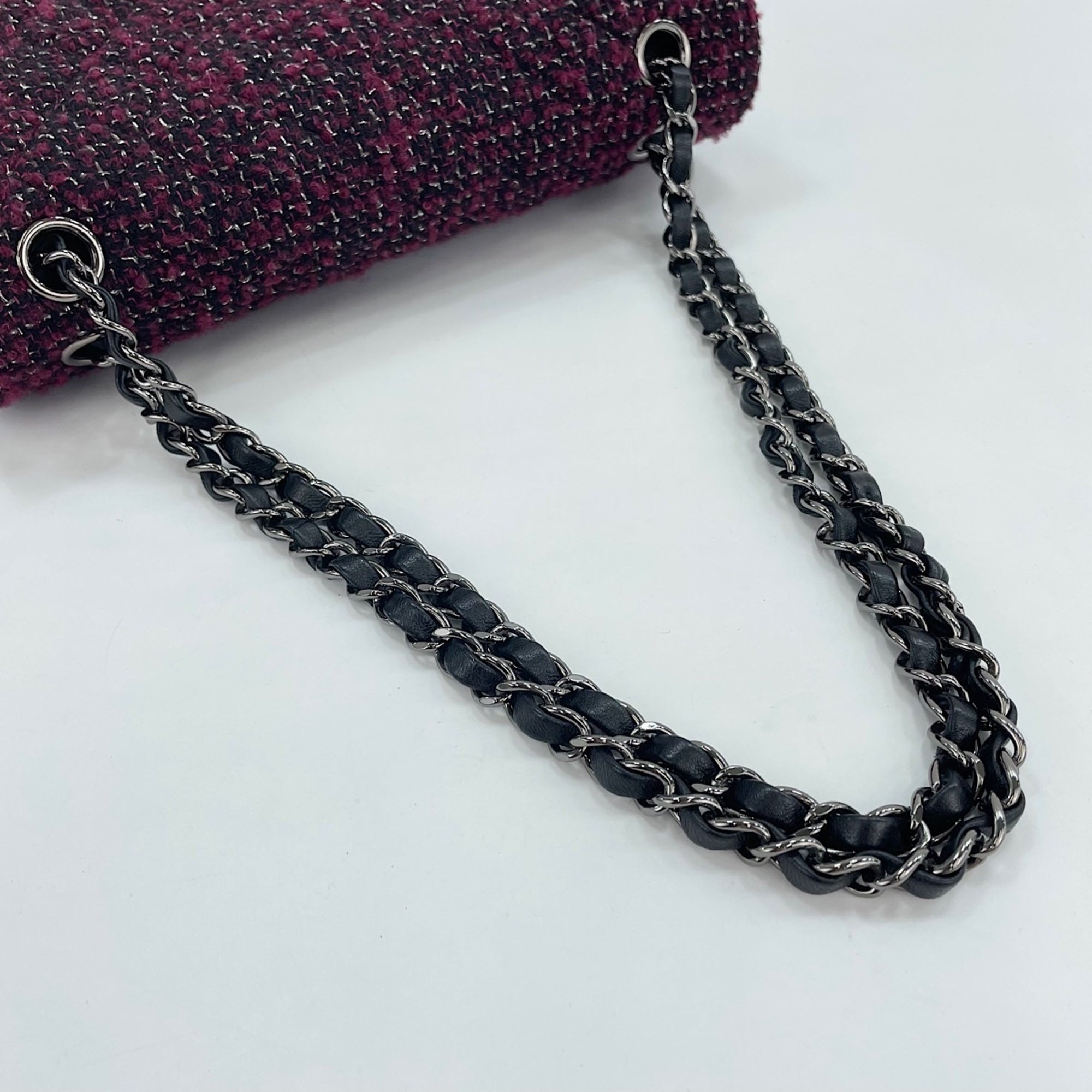 Chanel Wine Shoulder Bag (Pre-Owned)