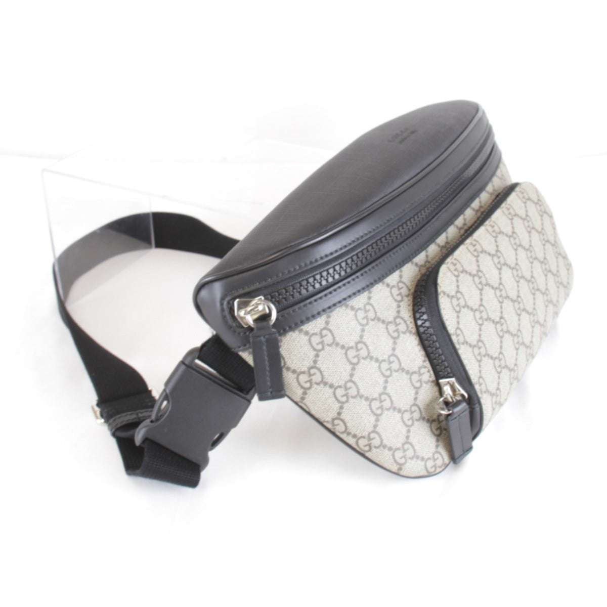 Gucci Gray Gg Supreme Canvas Sling Bag (Pre-Owned)