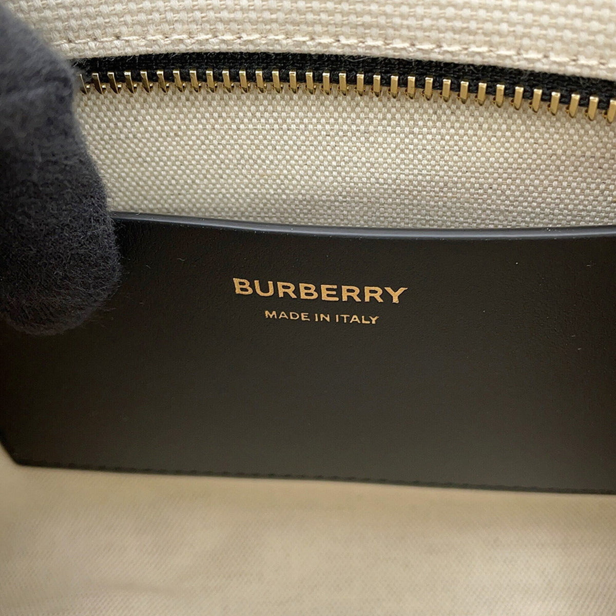 Burberry Beige Black Brown Red Color Canvas Leather Handbag Tote Bag (Pre-Owned)